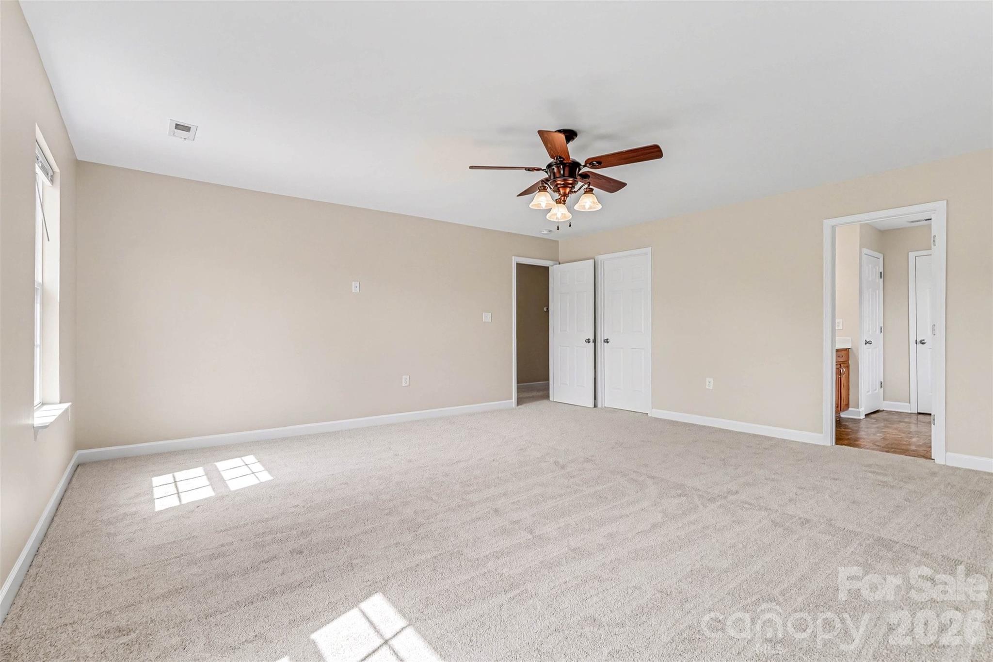 1392 Bottle Brush Lane — Harrisburg