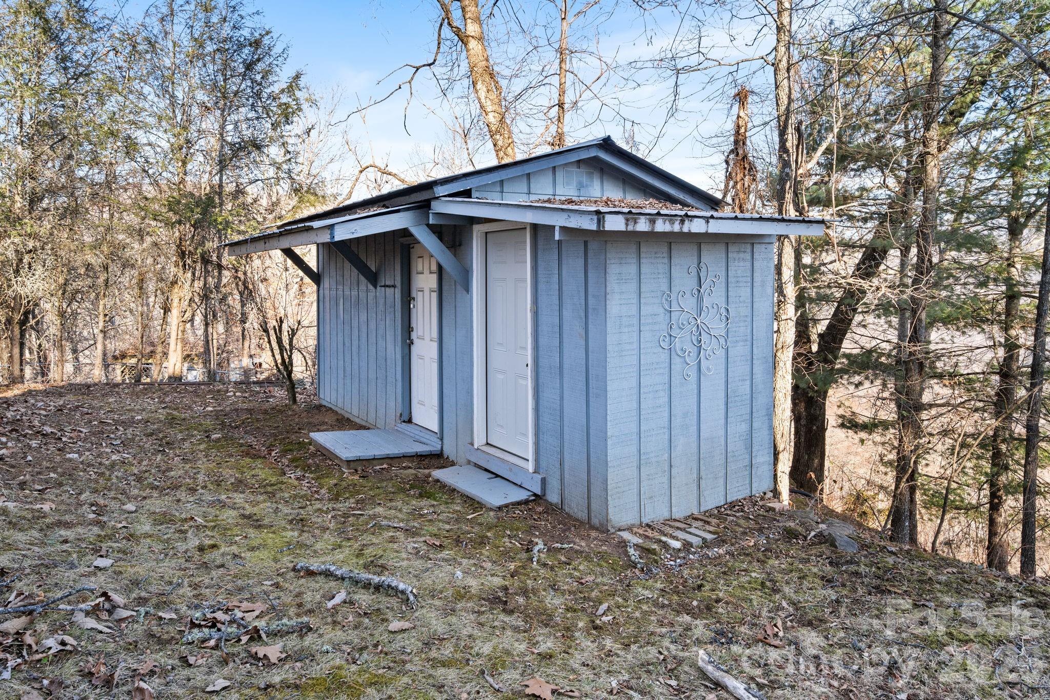 889 Big Ridge Road — Franklin
