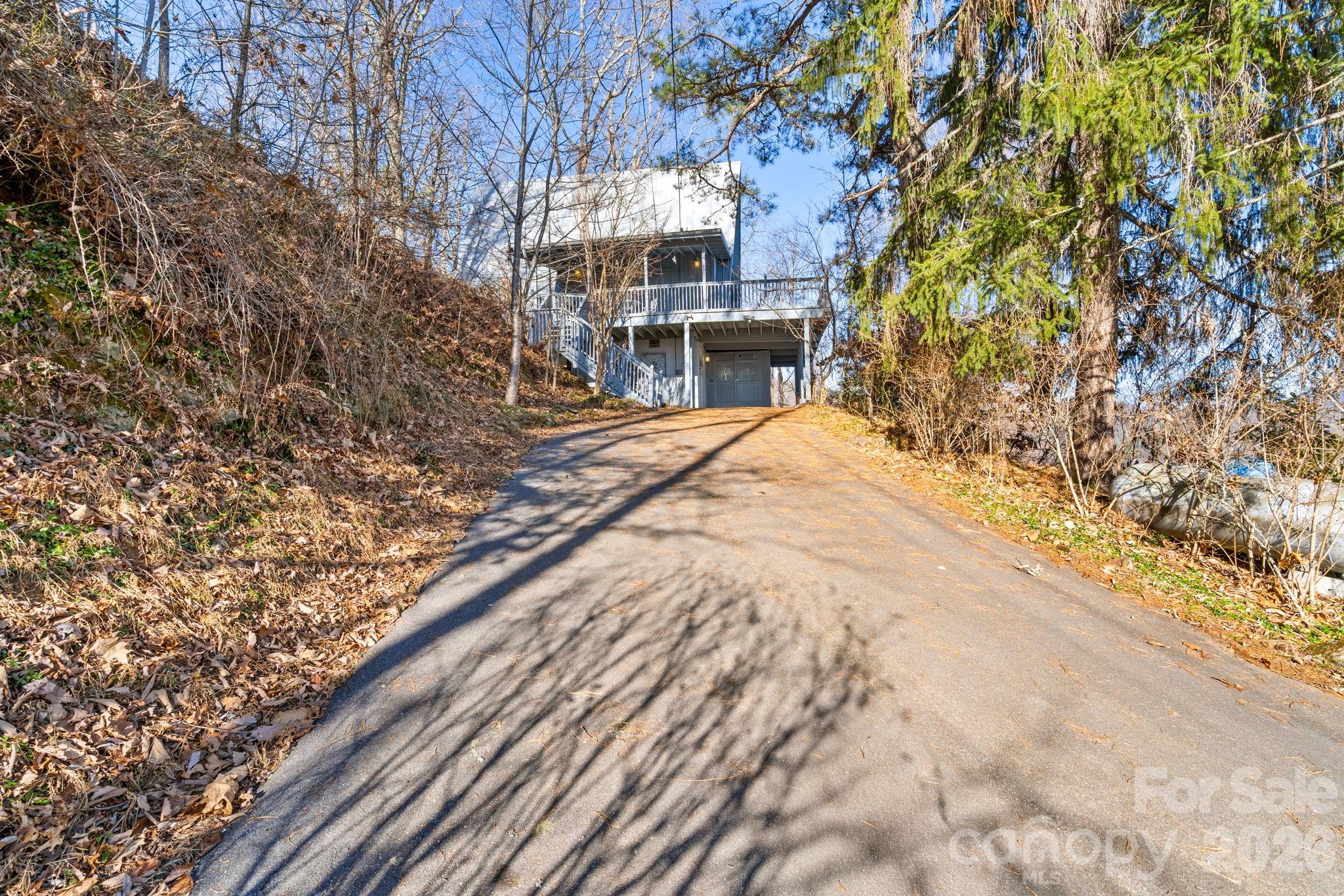 889 Big Ridge Road — Franklin
