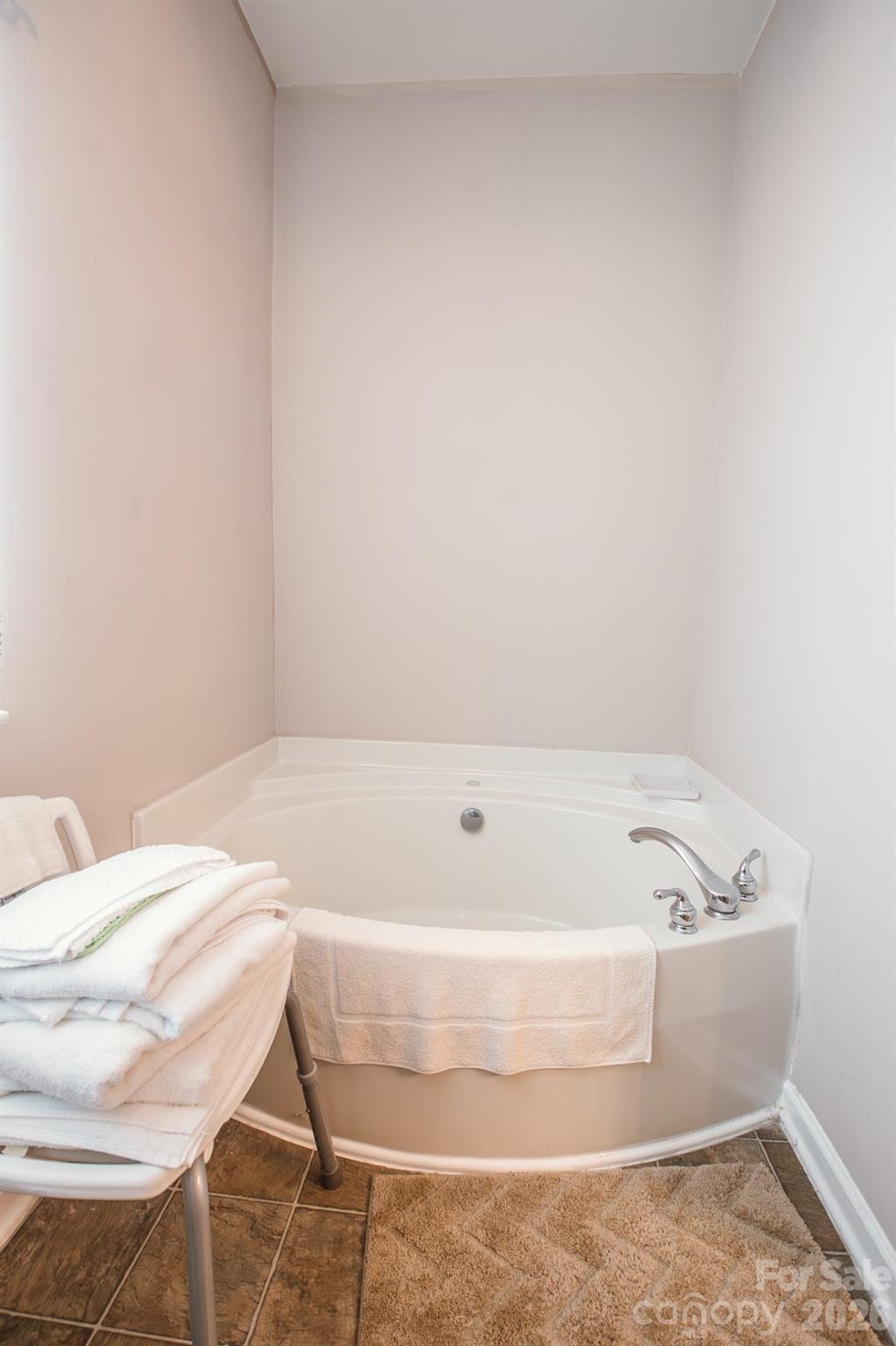 3615 Darlington Road #30 — Matthews