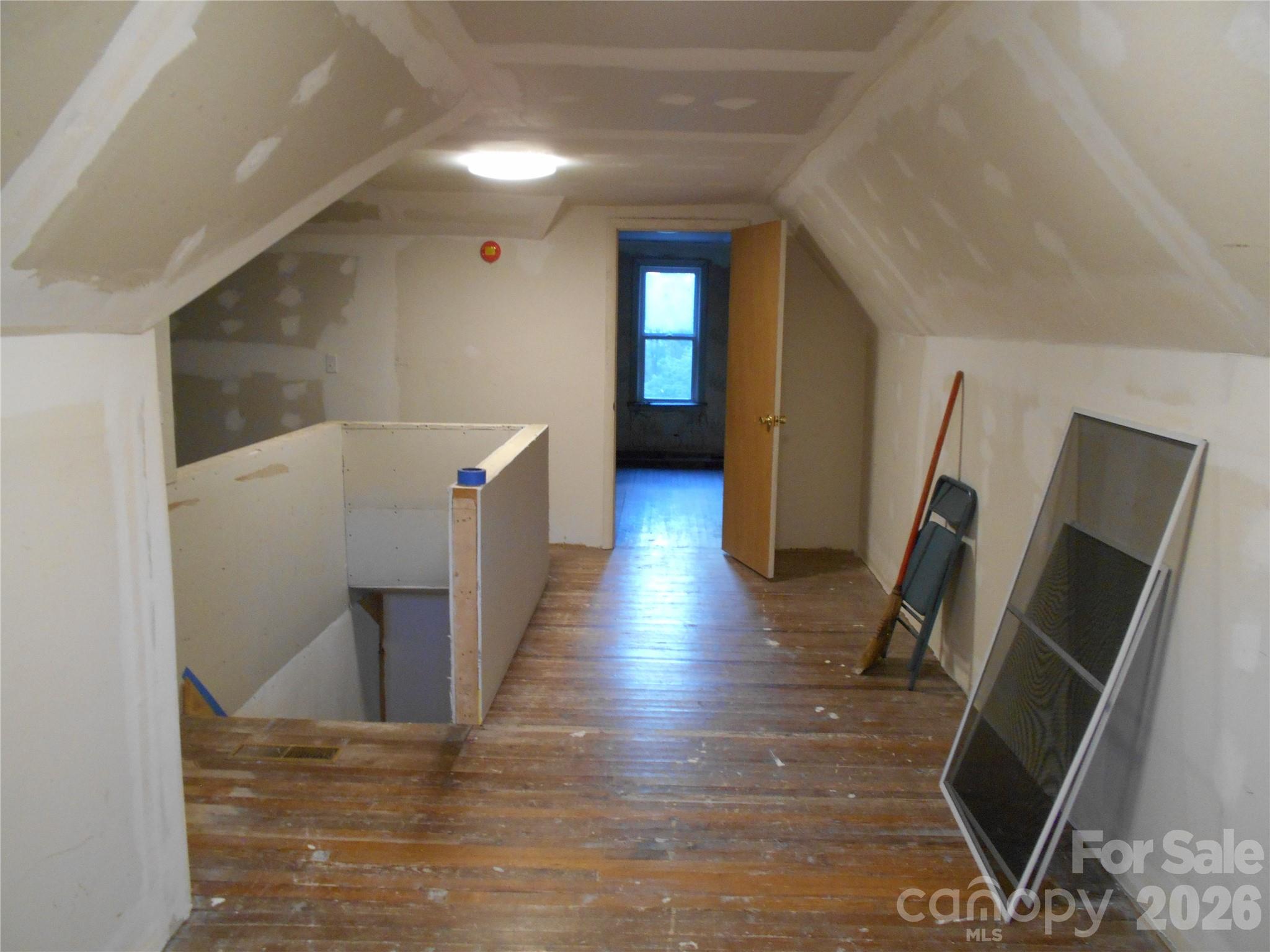 18 Herron Street — Black Mountain