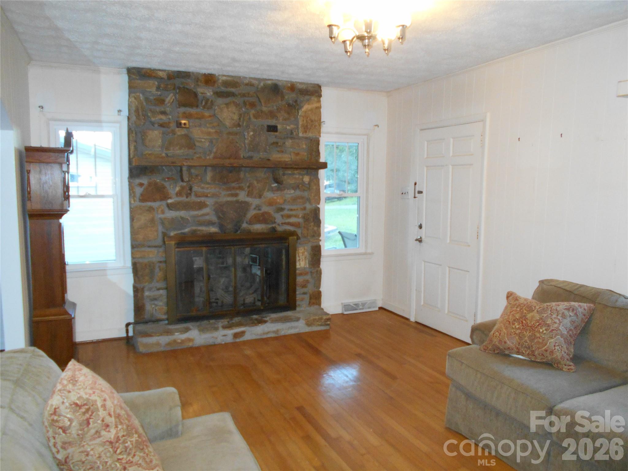 18 Herron Street — Black Mountain