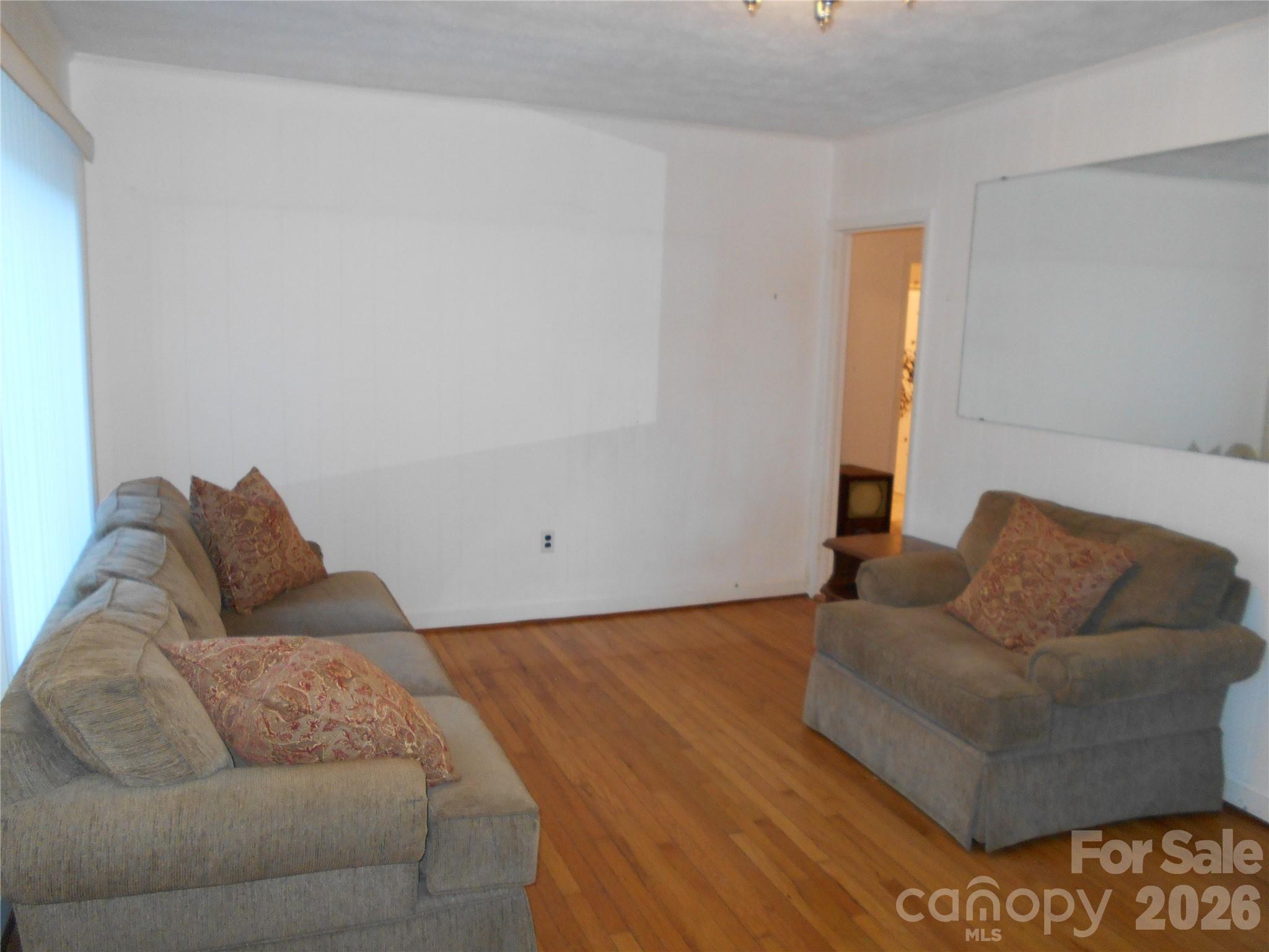 18 Herron Street — Black Mountain