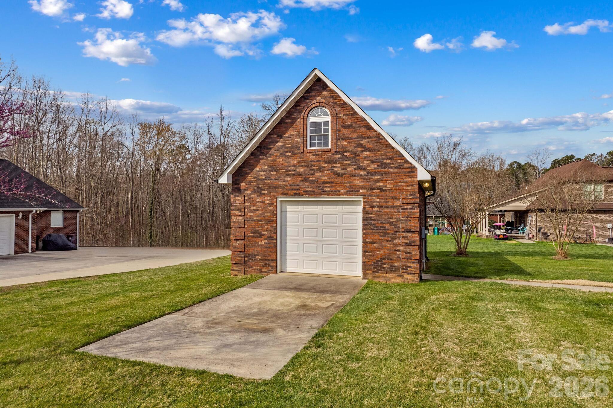 115 Anson Drive — China Grove