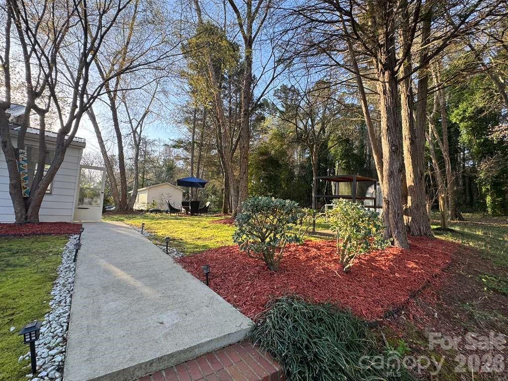 741 W Brooklyn Avenue — Lancaster