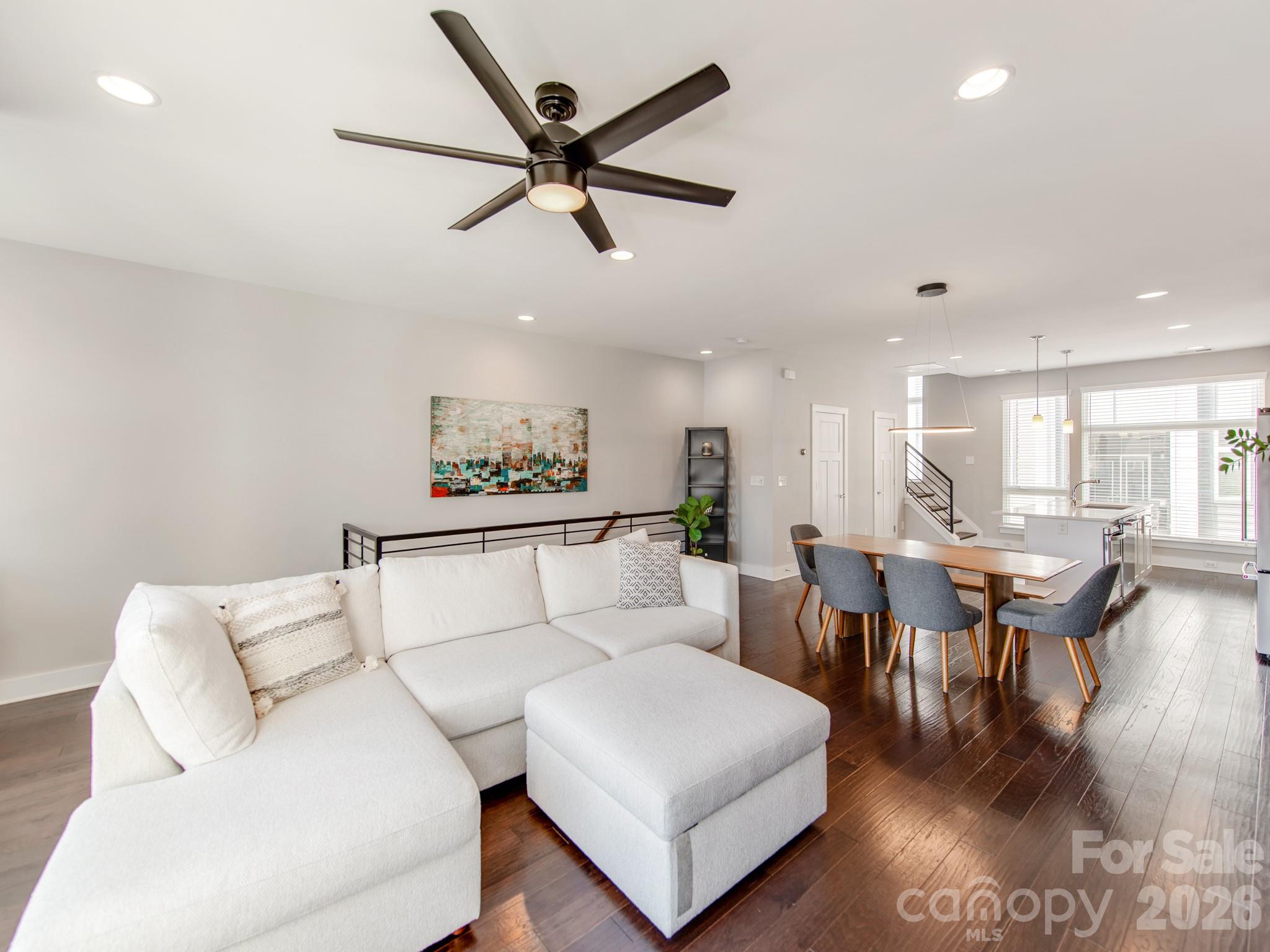 436 Southend Crossing Lane — Charlotte