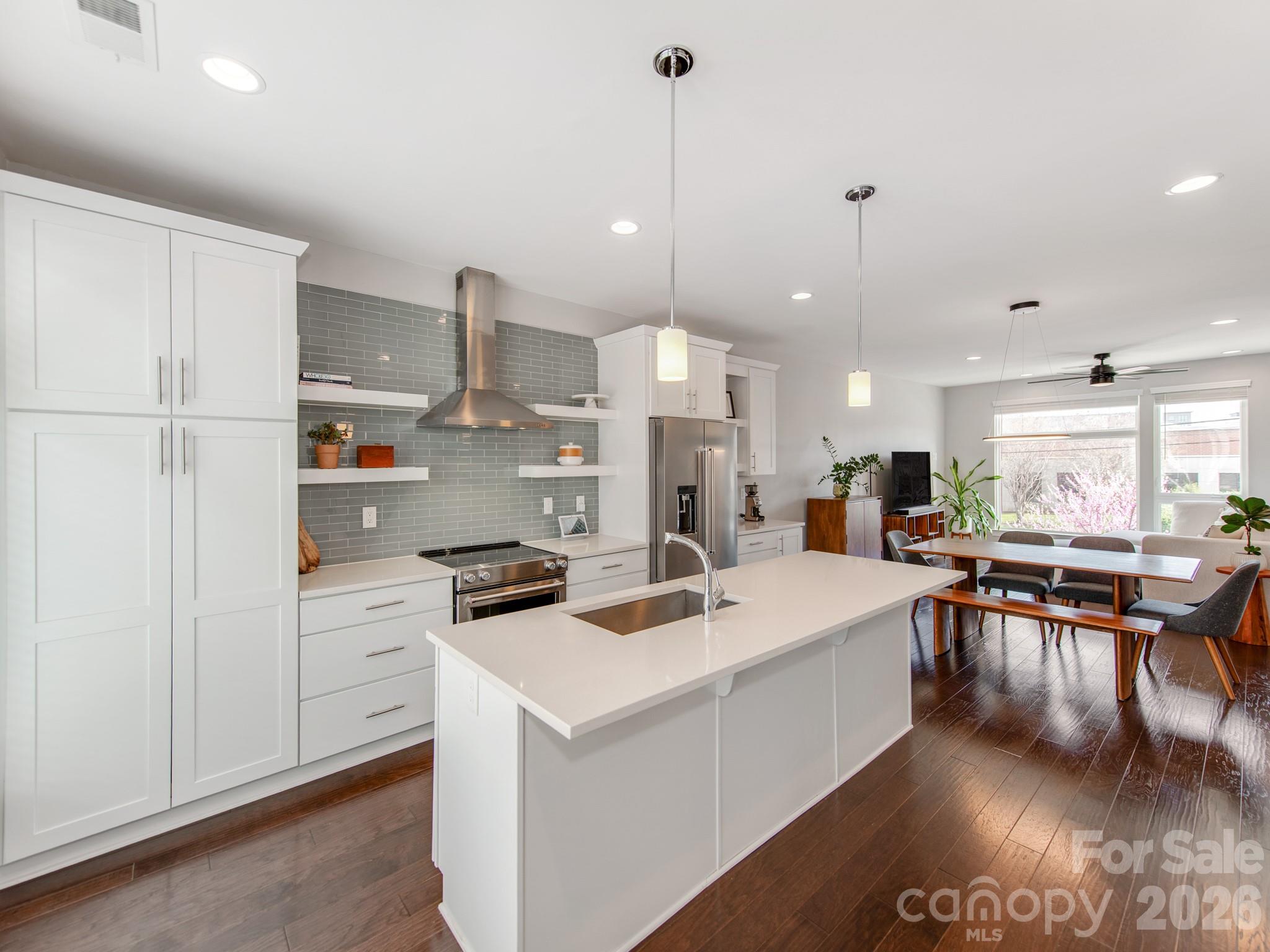 436 Southend Crossing Lane — Charlotte