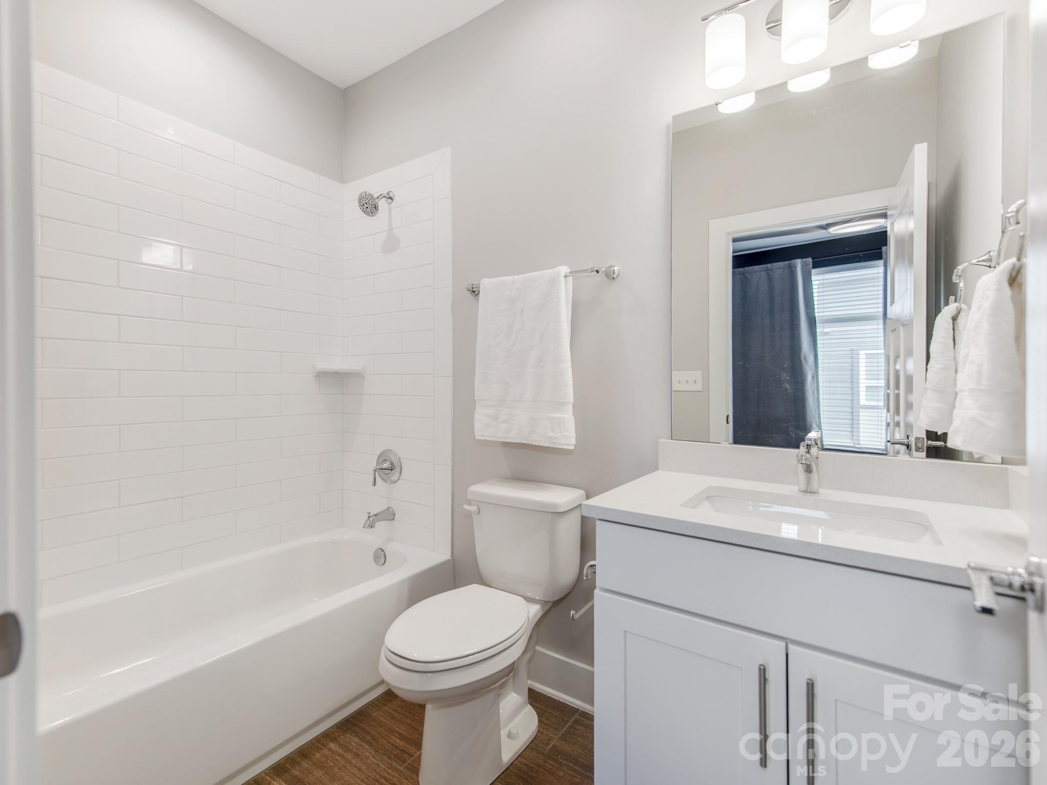 436 Southend Crossing Lane — Charlotte