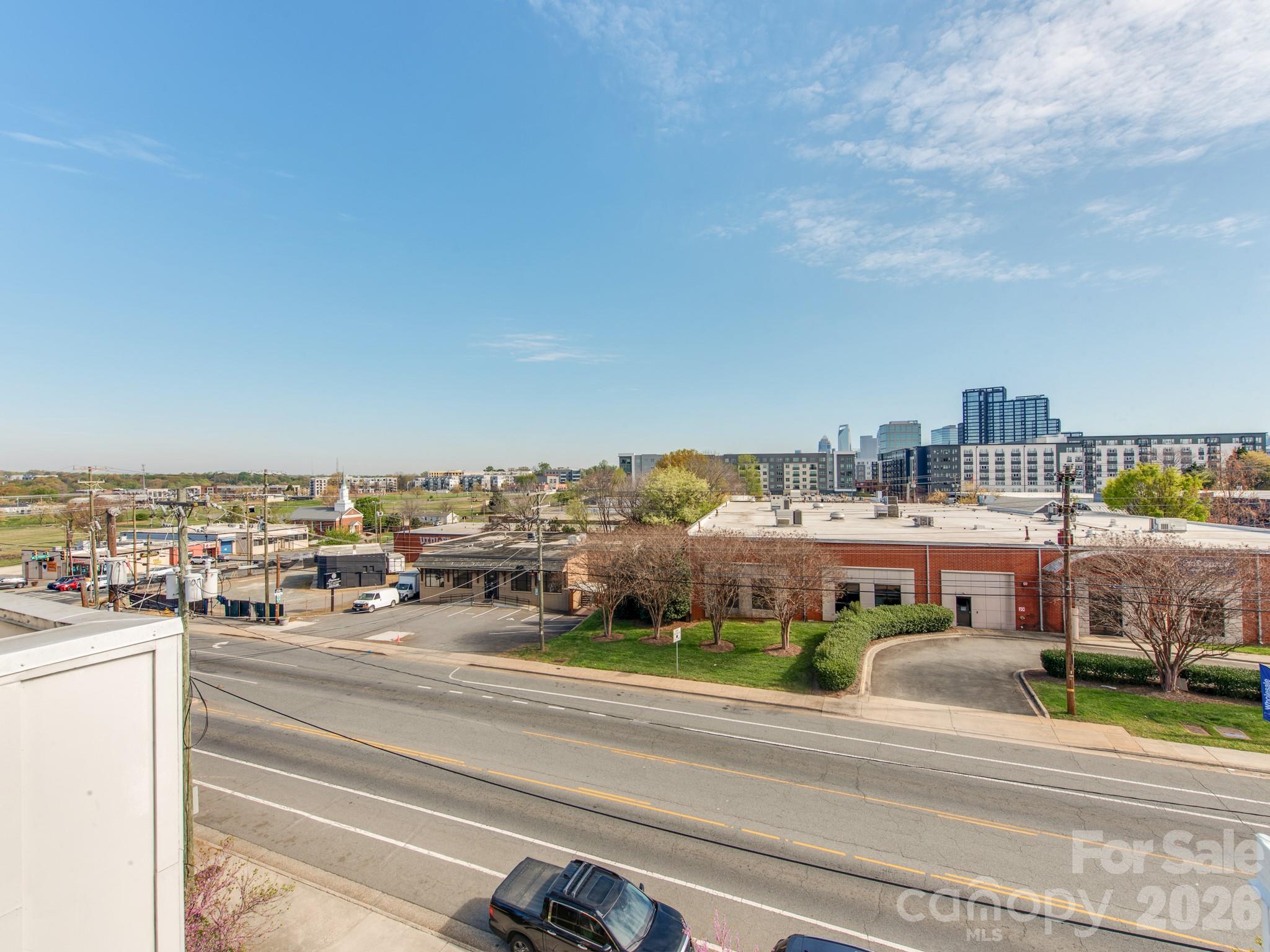436 Southend Crossing Lane — Charlotte