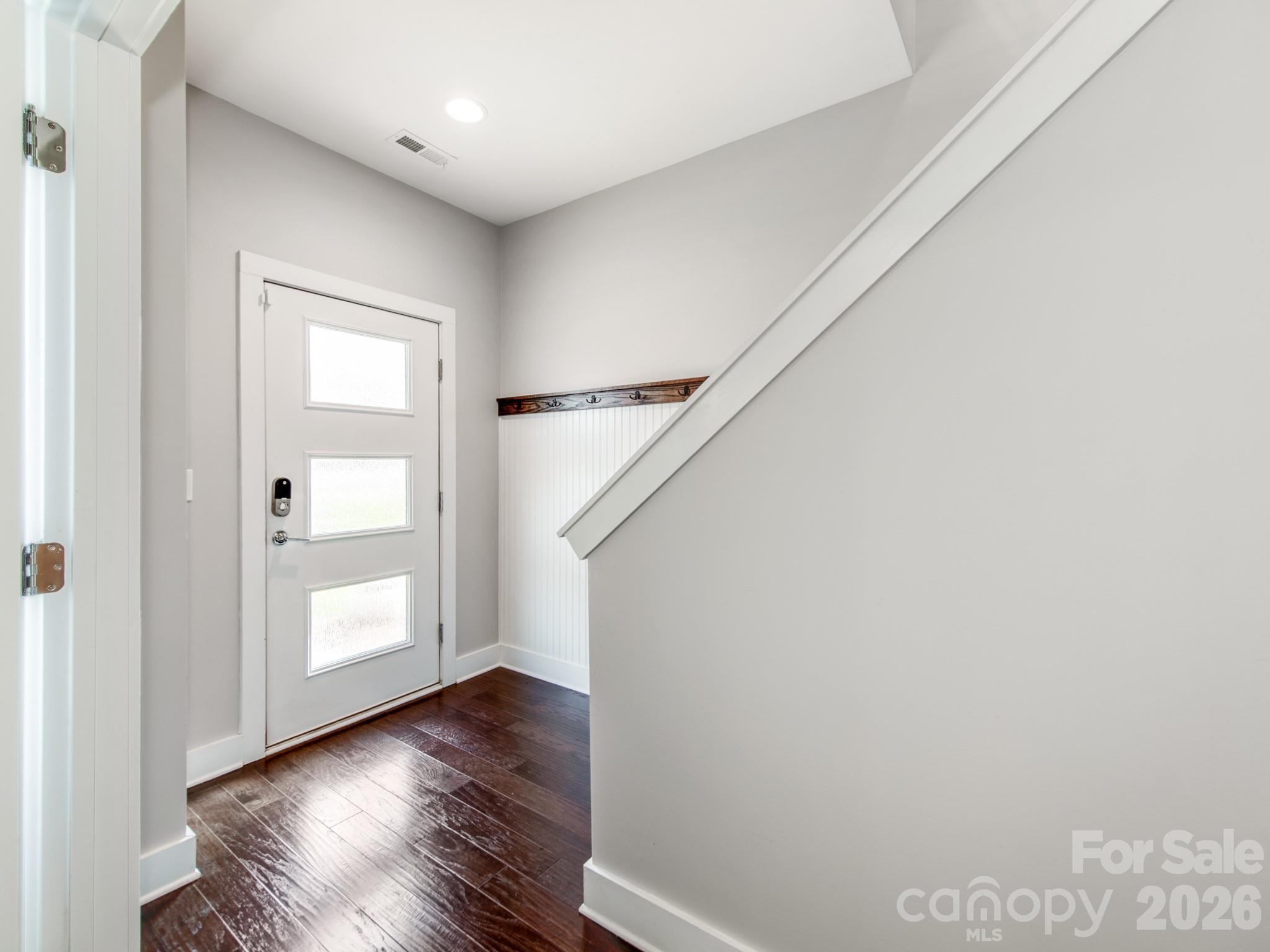 436 Southend Crossing Lane — Charlotte