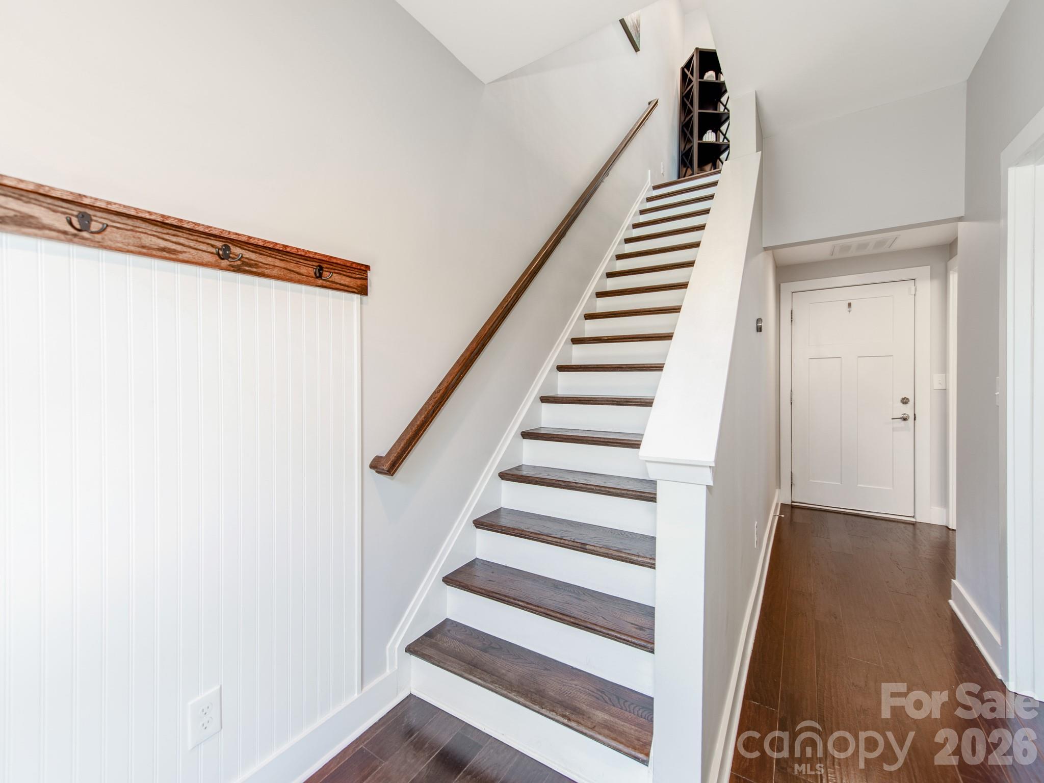436 Southend Crossing Lane — Charlotte