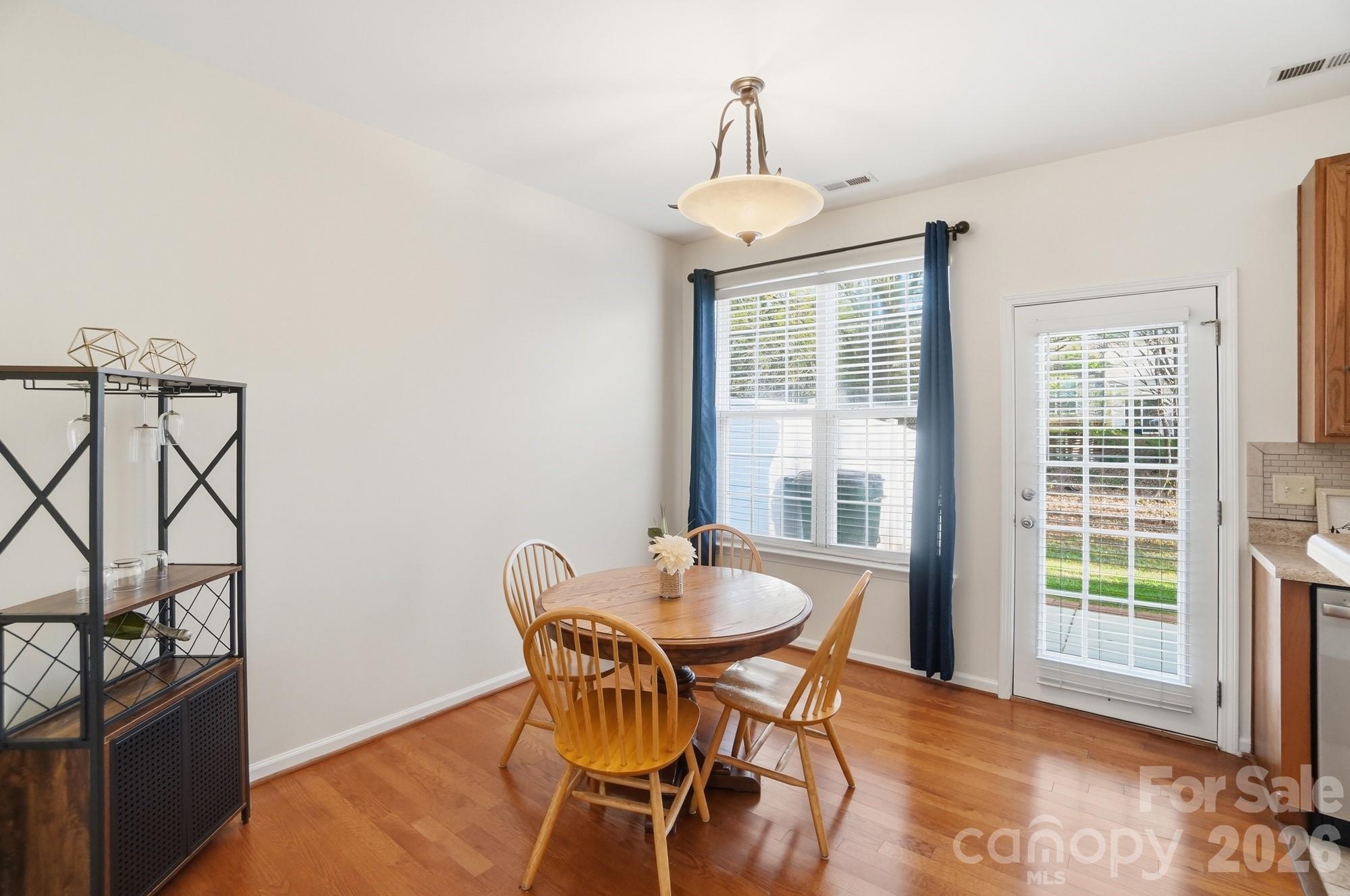 8422 Chaceview Court — Charlotte