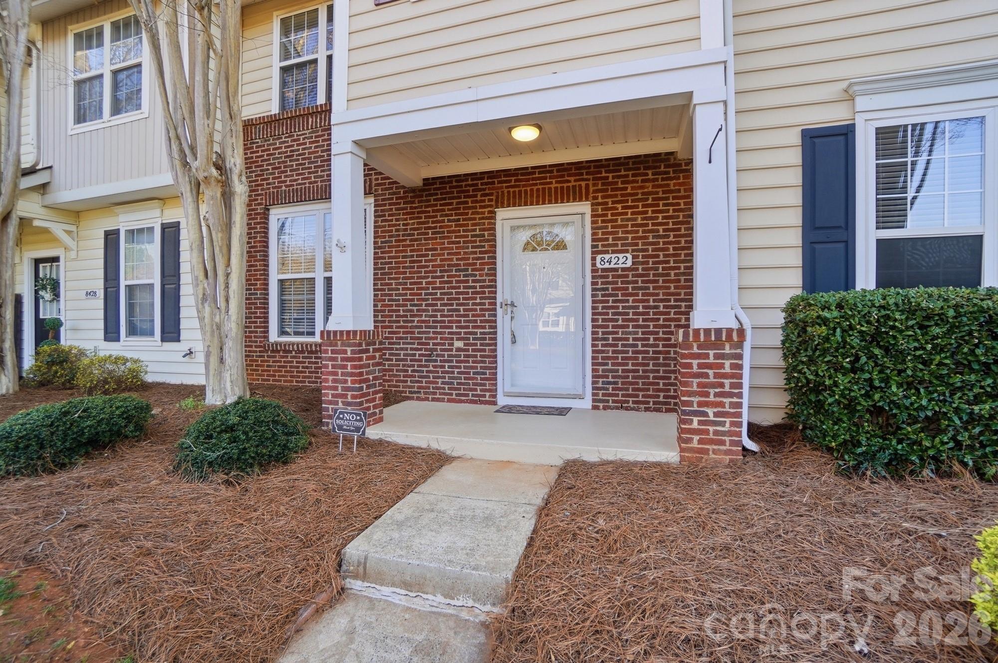 8422 Chaceview Court — Charlotte