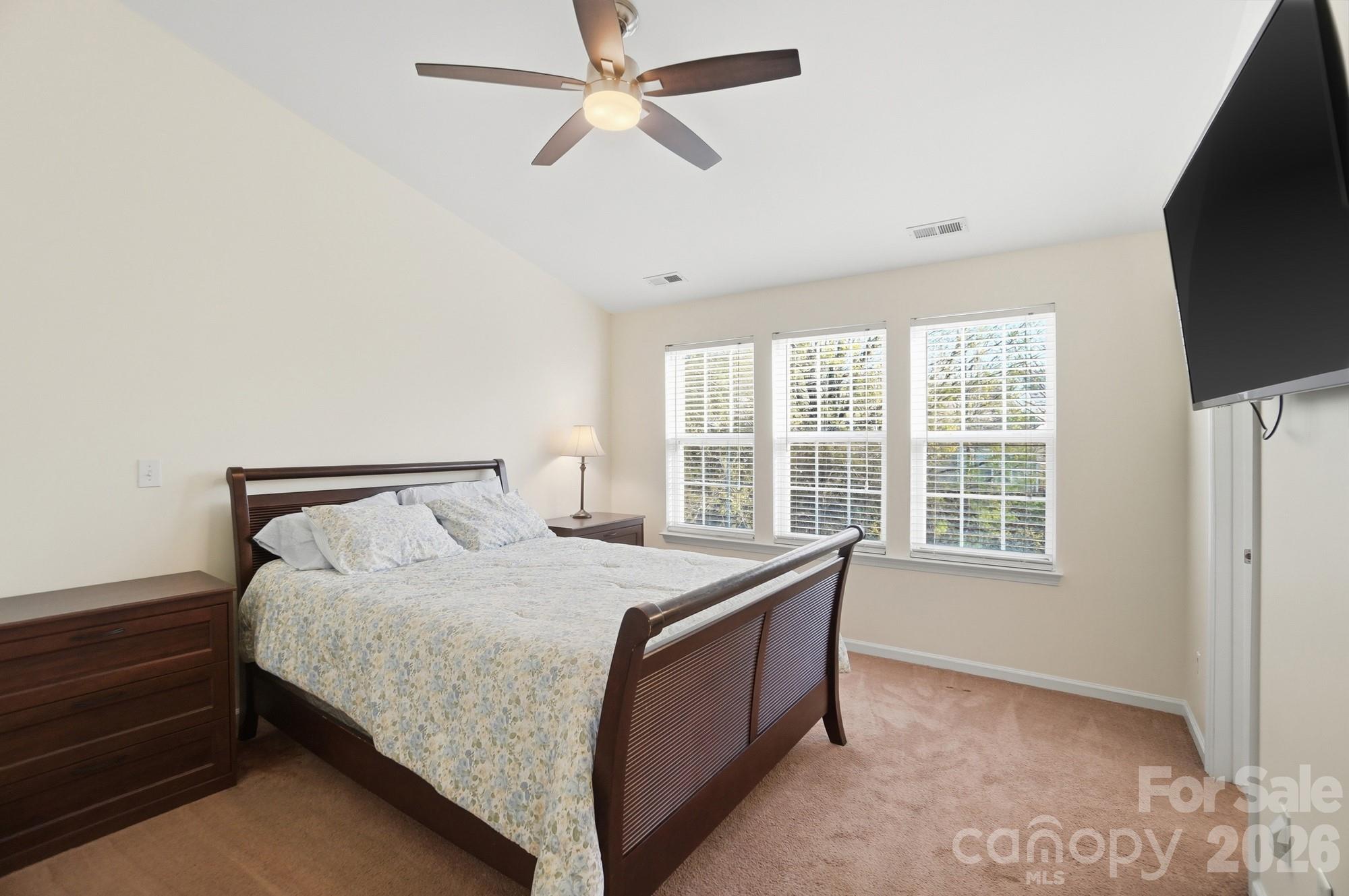 8422 Chaceview Court — Charlotte
