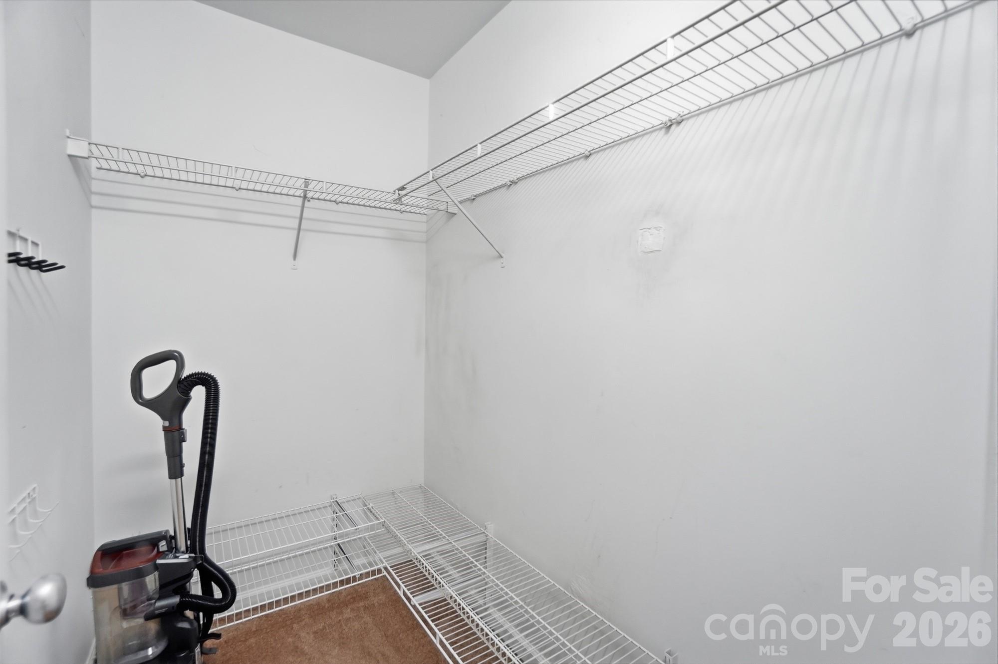 8422 Chaceview Court — Charlotte