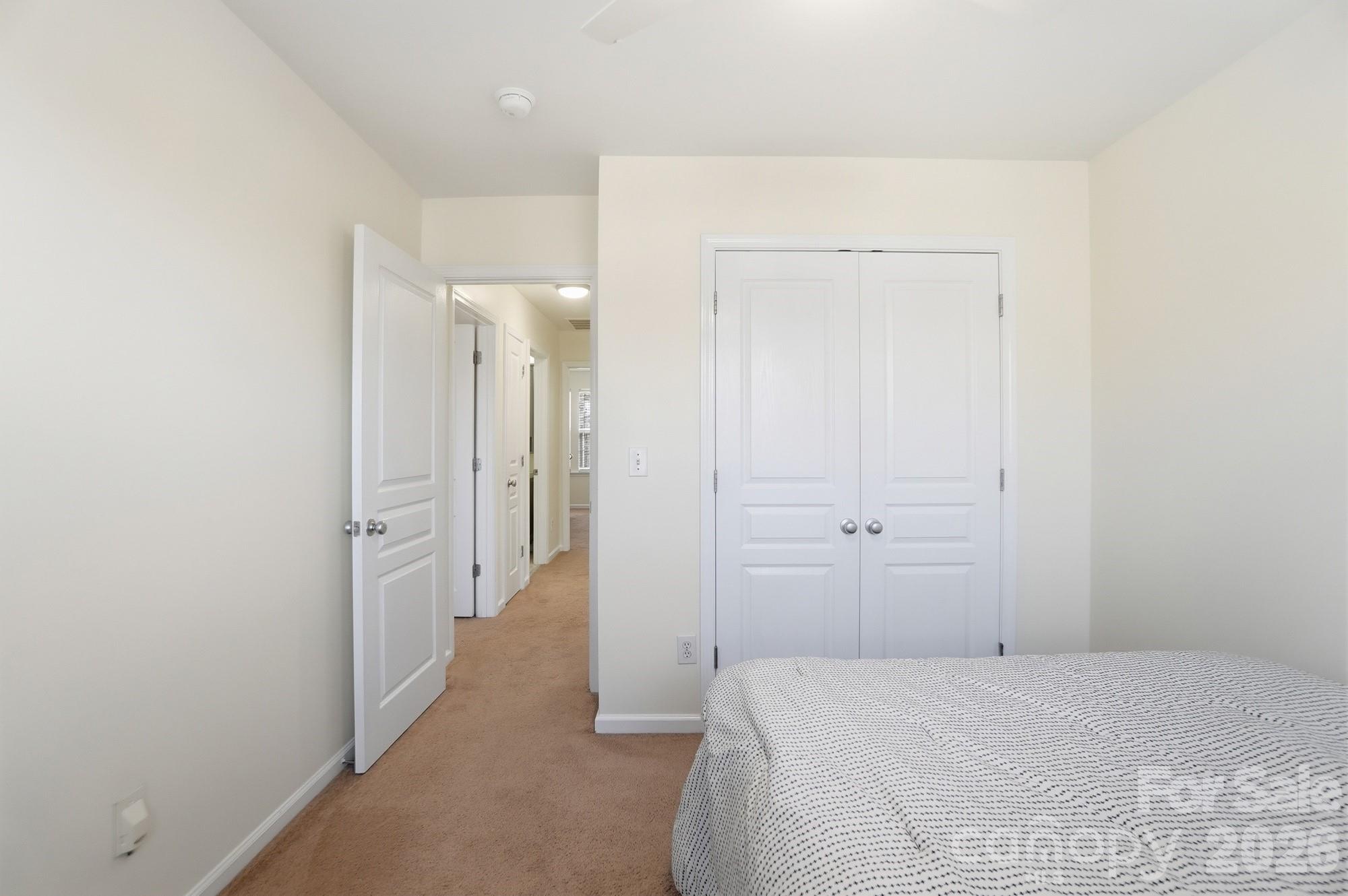 8422 Chaceview Court — Charlotte