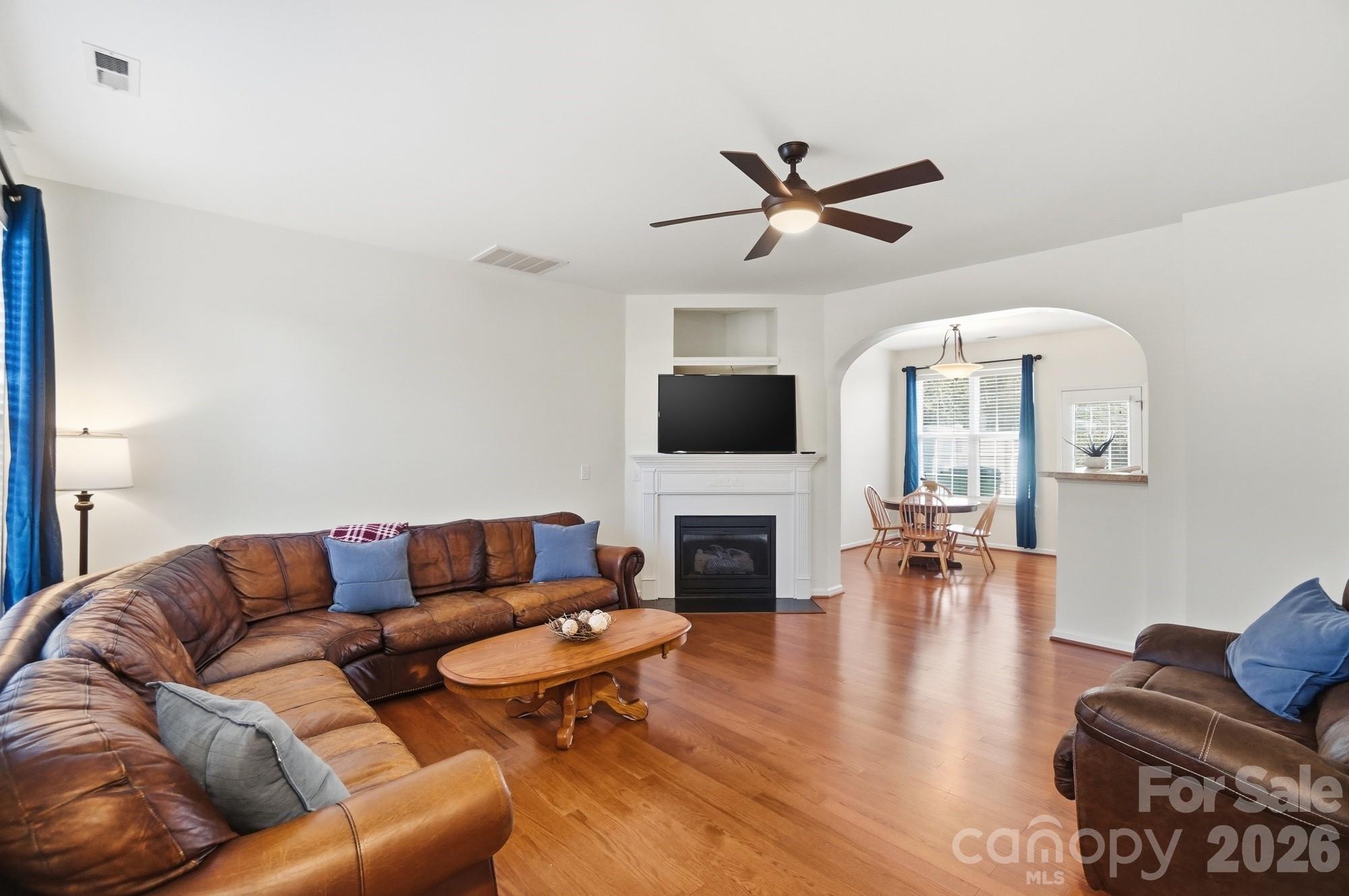 8422 Chaceview Court — Charlotte