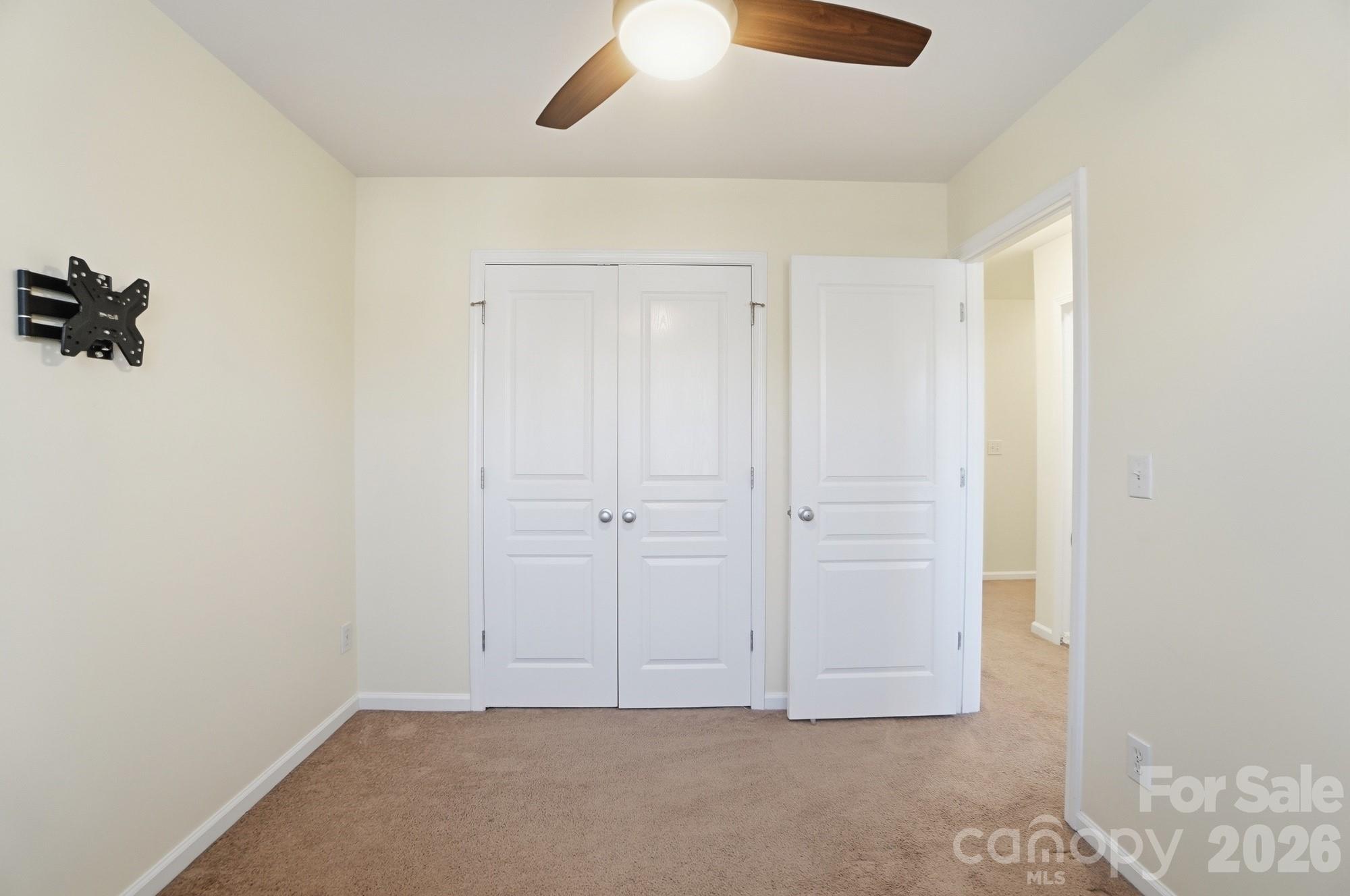 8422 Chaceview Court — Charlotte