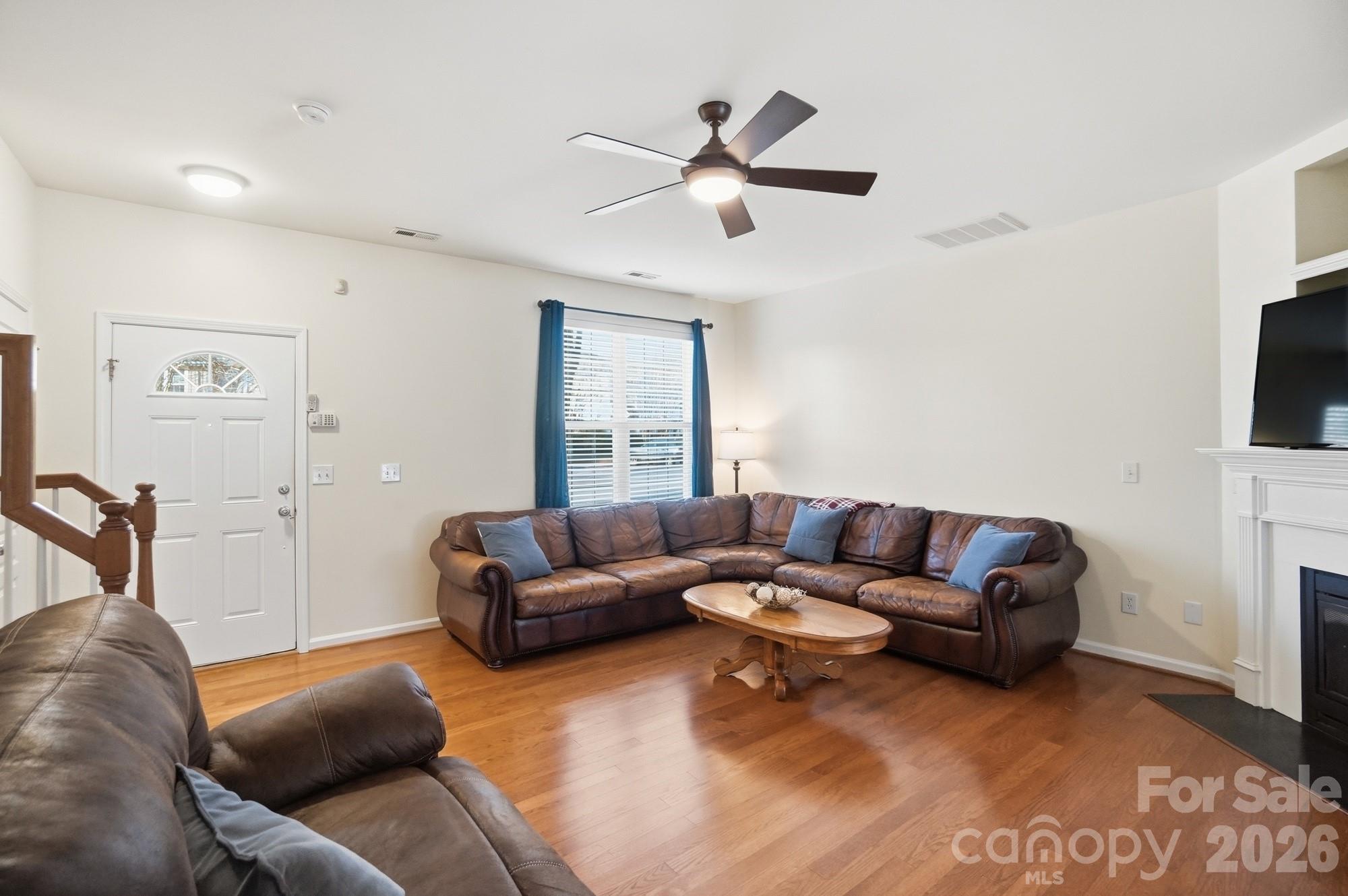 8422 Chaceview Court — Charlotte
