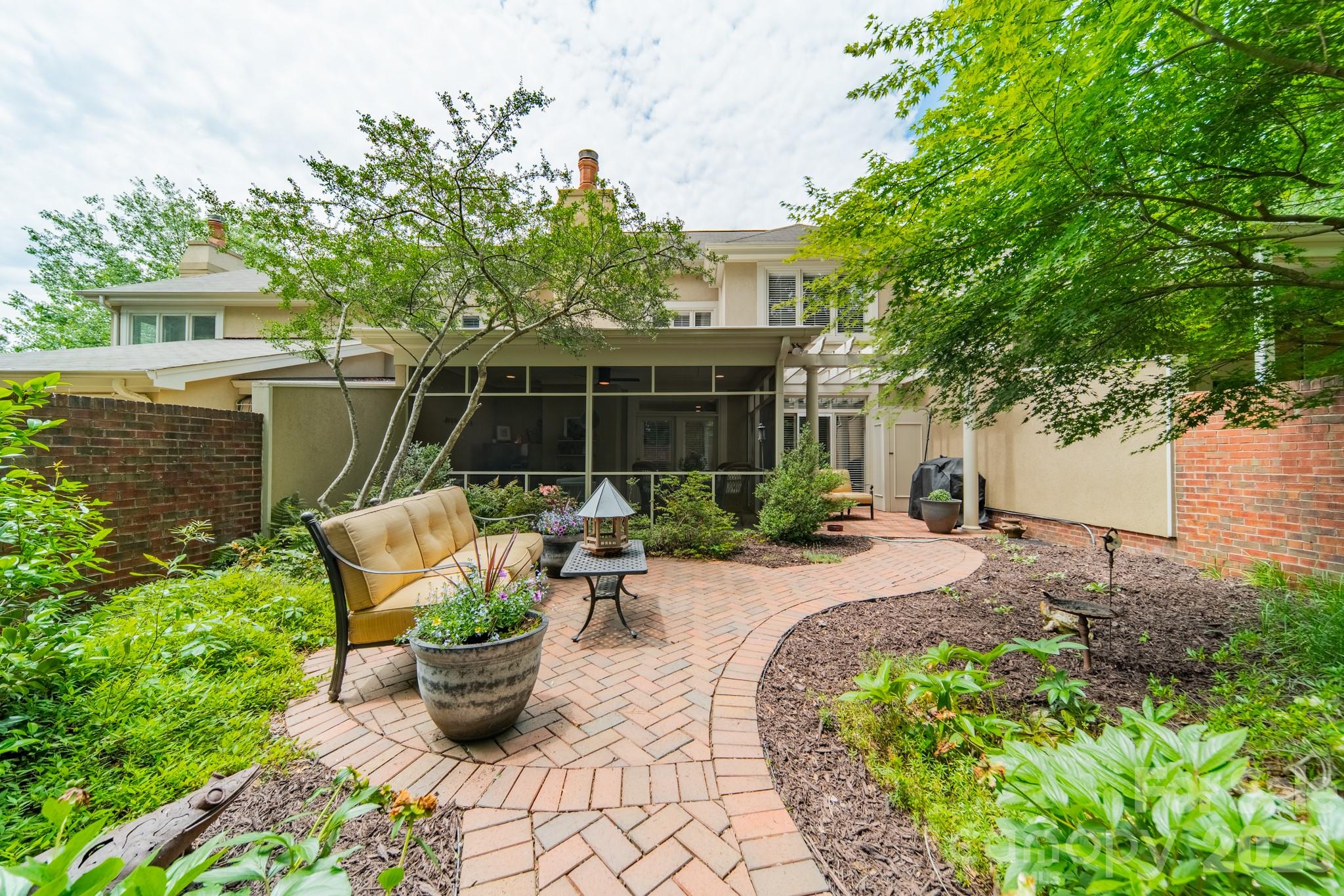 6507 Gaywind Drive — Charlotte