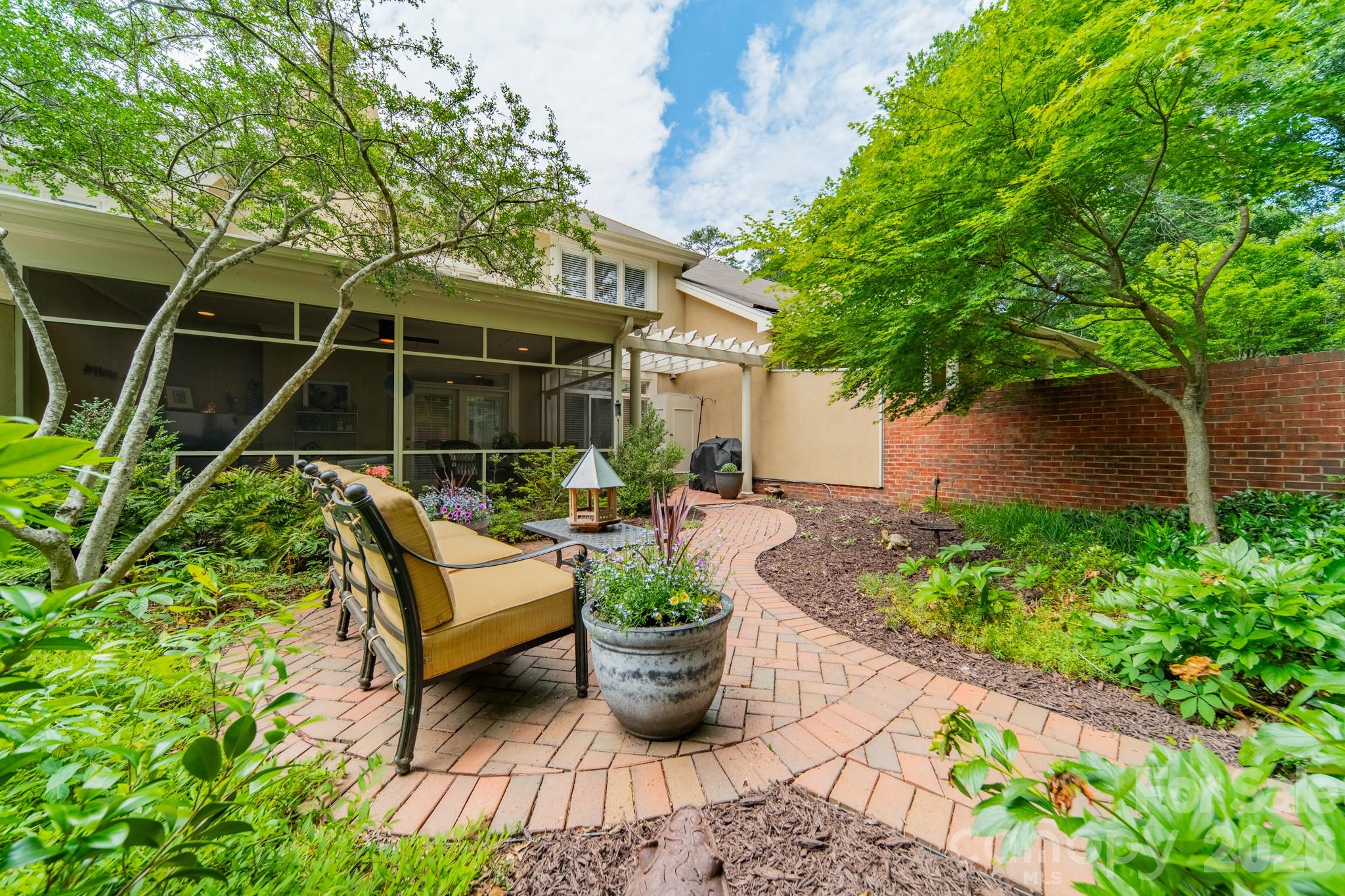 6507 Gaywind Drive — Charlotte
