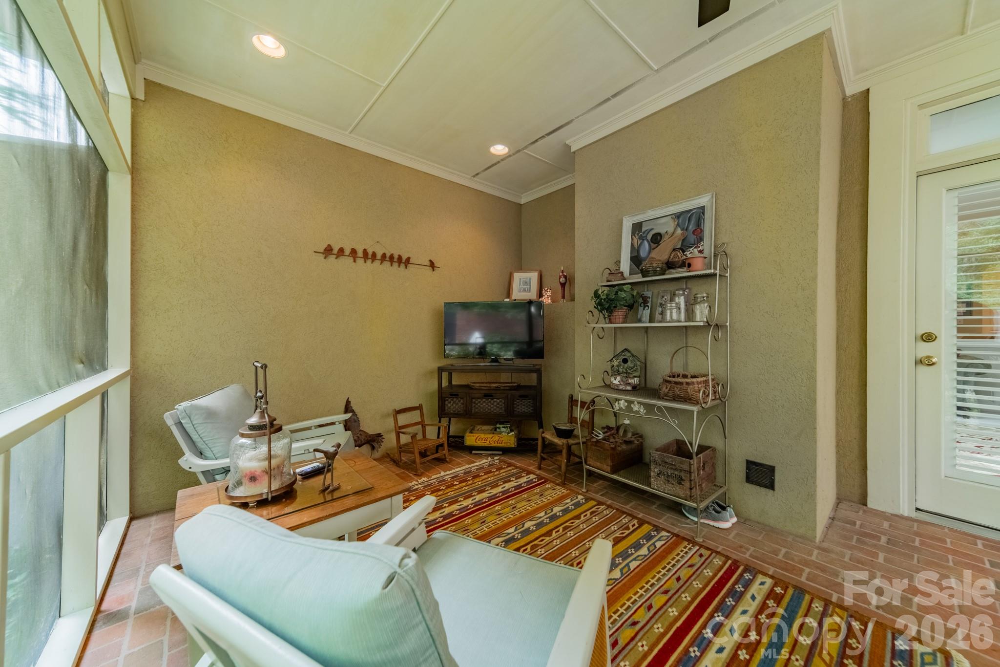 6507 Gaywind Drive — Charlotte