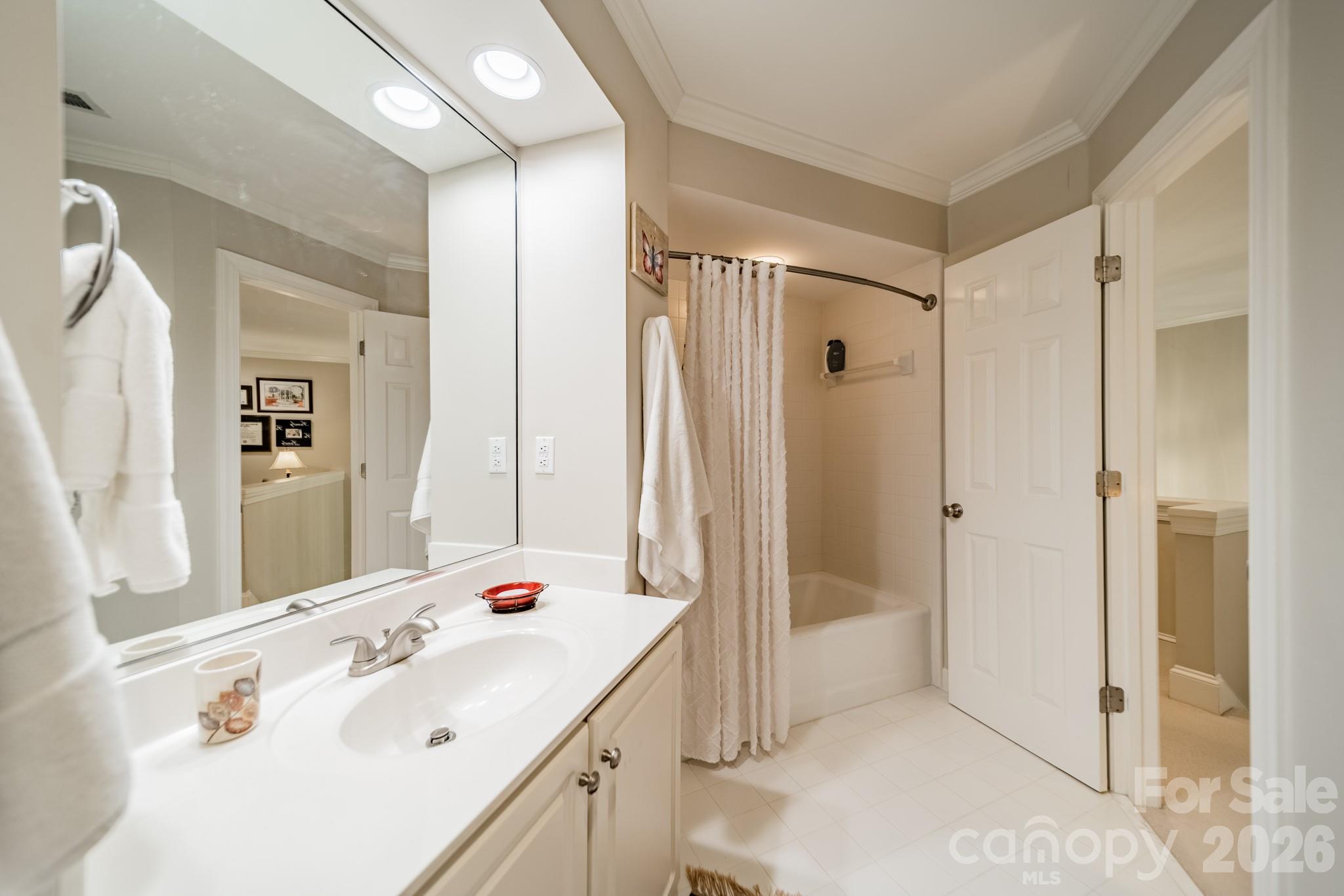 6507 Gaywind Drive — Charlotte