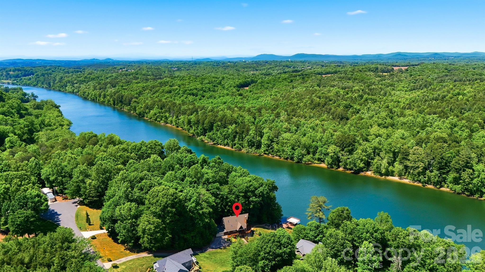 1925 Lake Acres Drive — Hickory