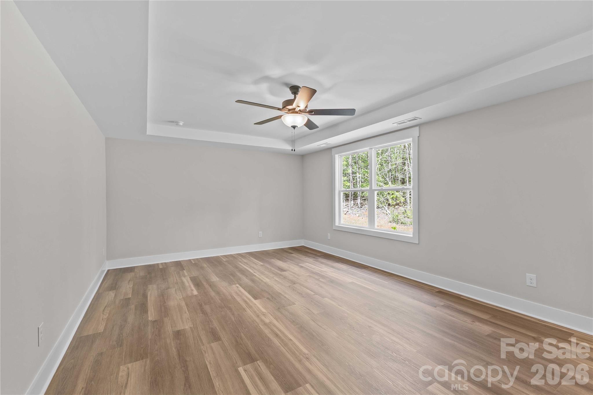 4581 Riverside Road — Lancaster