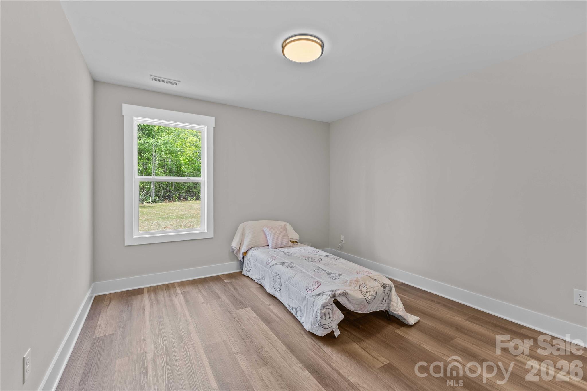 4581 Riverside Road — Lancaster