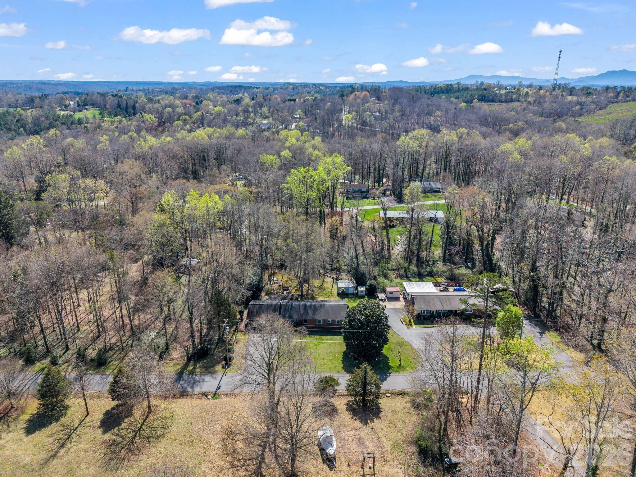 123 Dogwood Lane — Rutherfordton