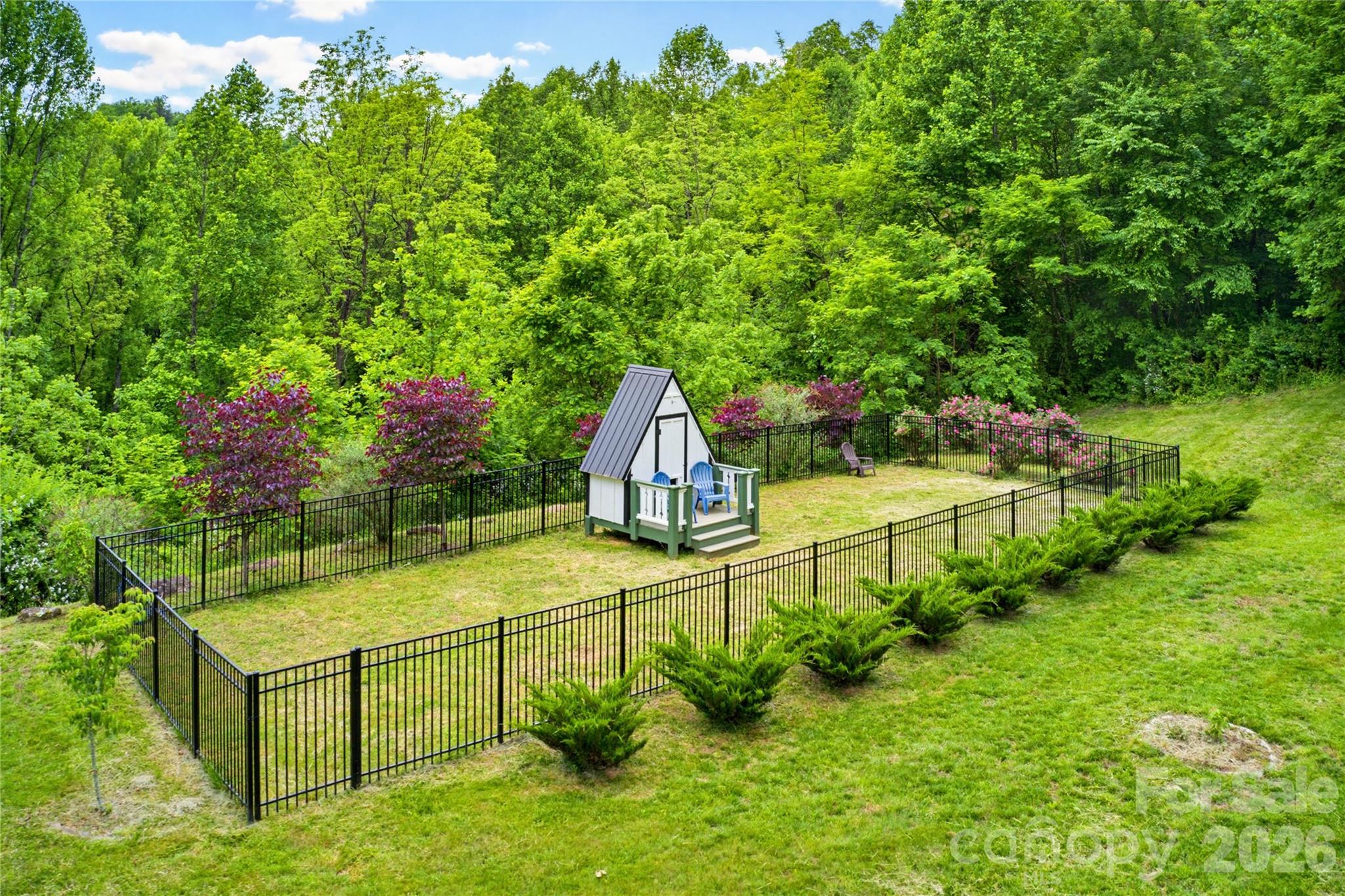 770 Discovery Place — Sylva
