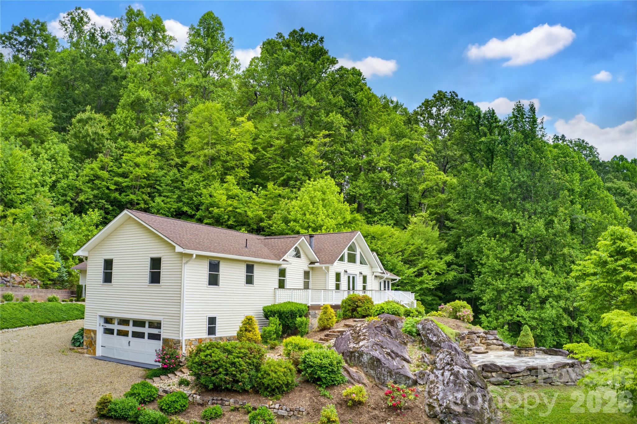 770 Discovery Place — Sylva