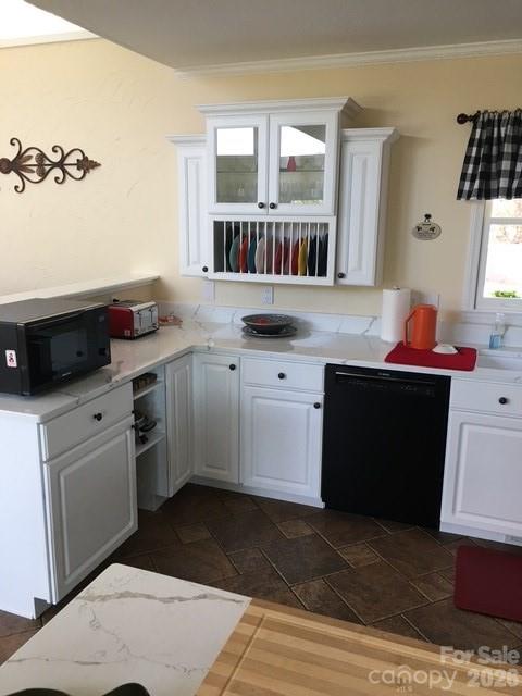770 Discovery Place — Sylva