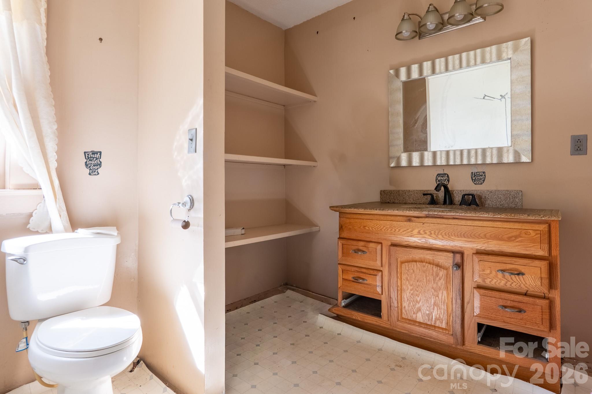 218 W 28th Street — Newton
