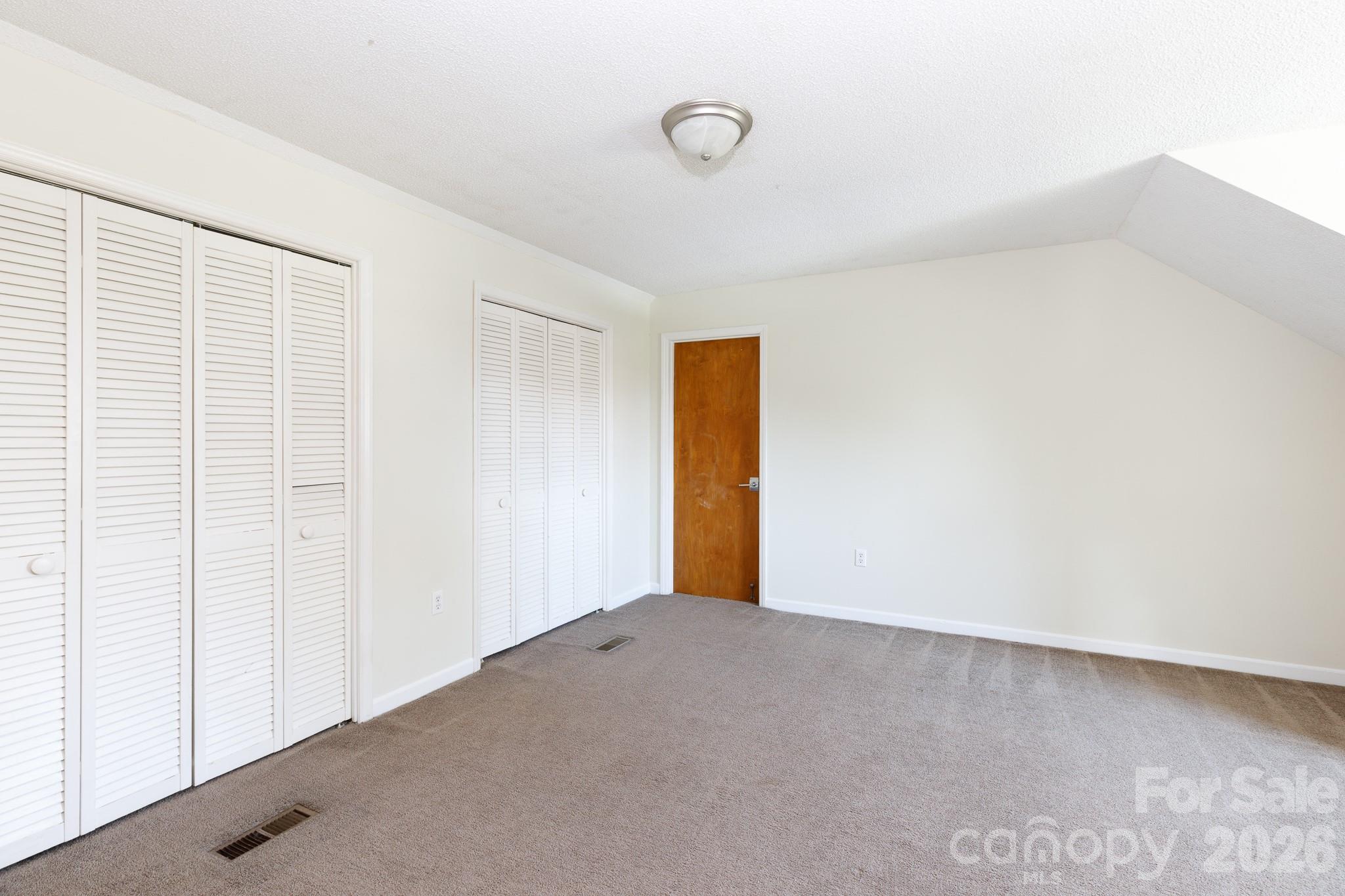 101 Woodland Drive — Clover