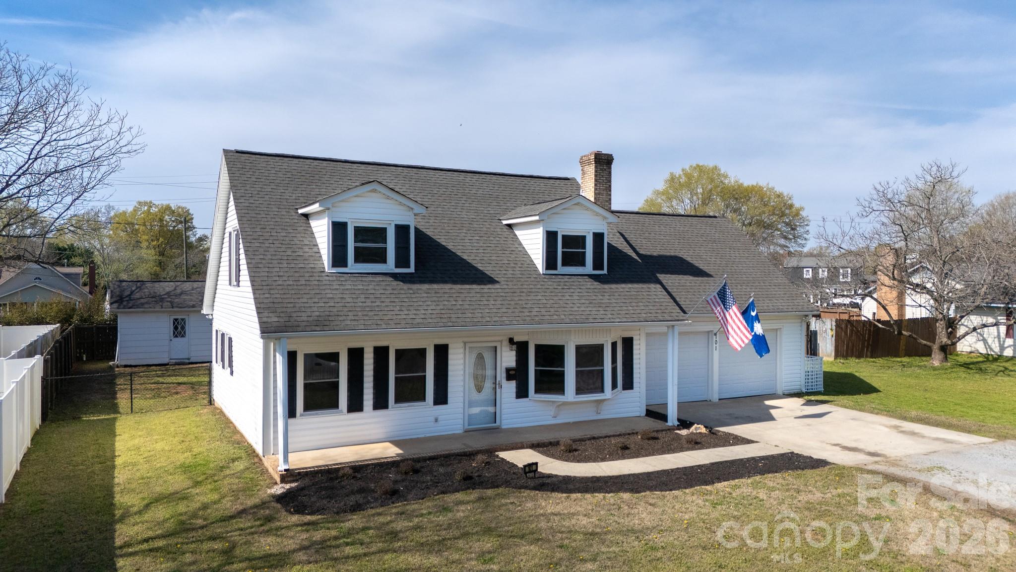 101 Woodland Drive — Clover