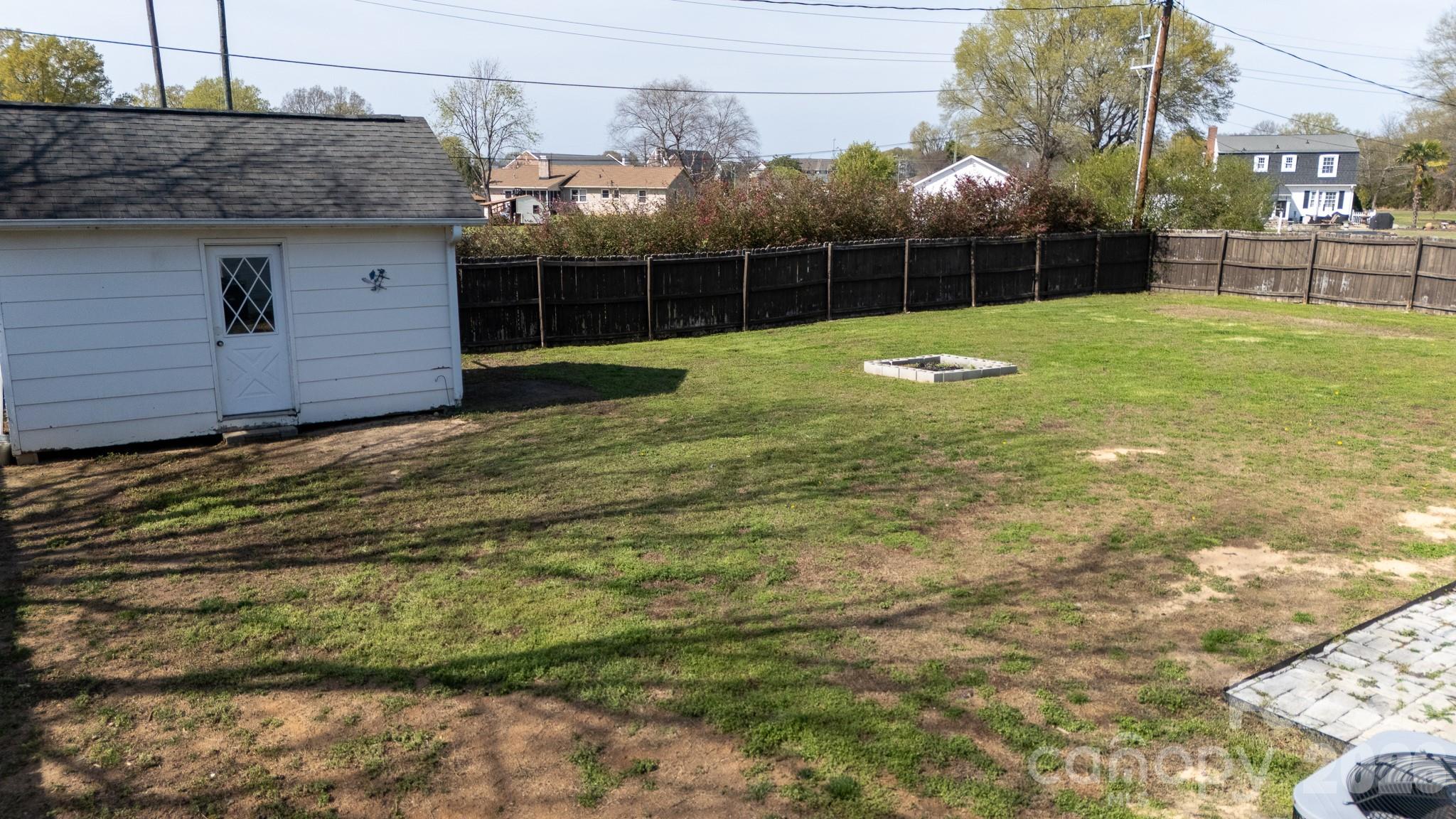 101 Woodland Drive — Clover