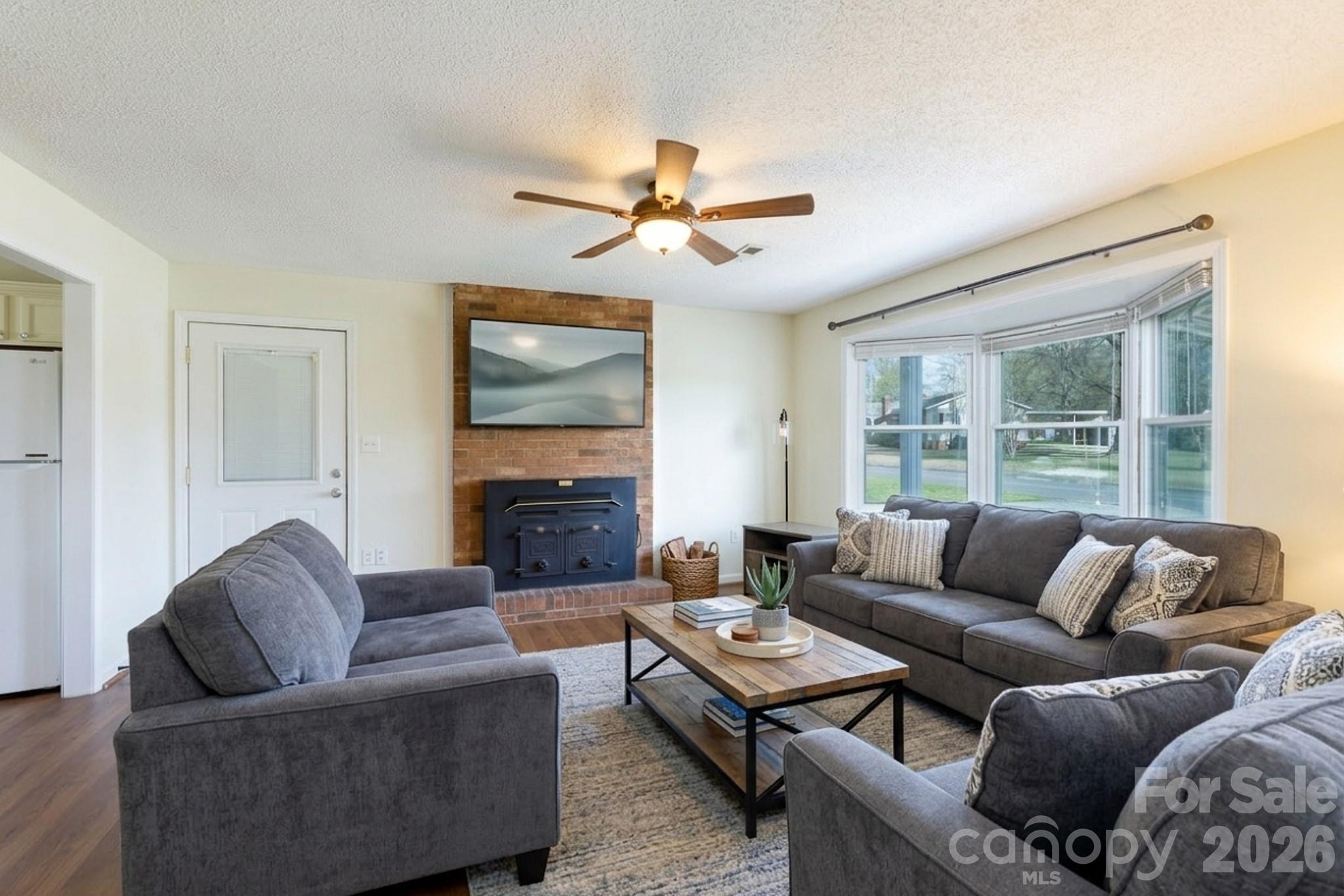 101 Woodland Drive — Clover