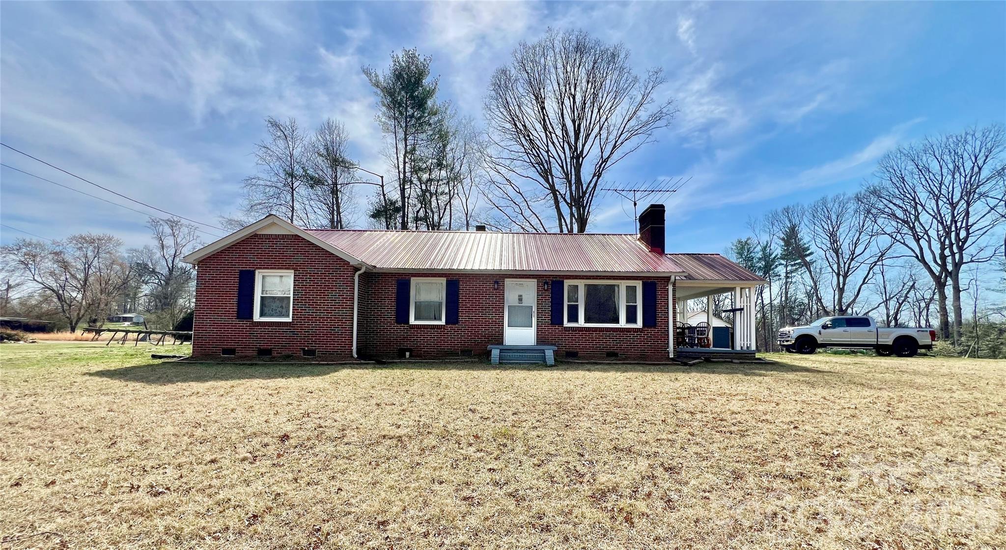 5528 Elkin Highway — North Wilkesboro