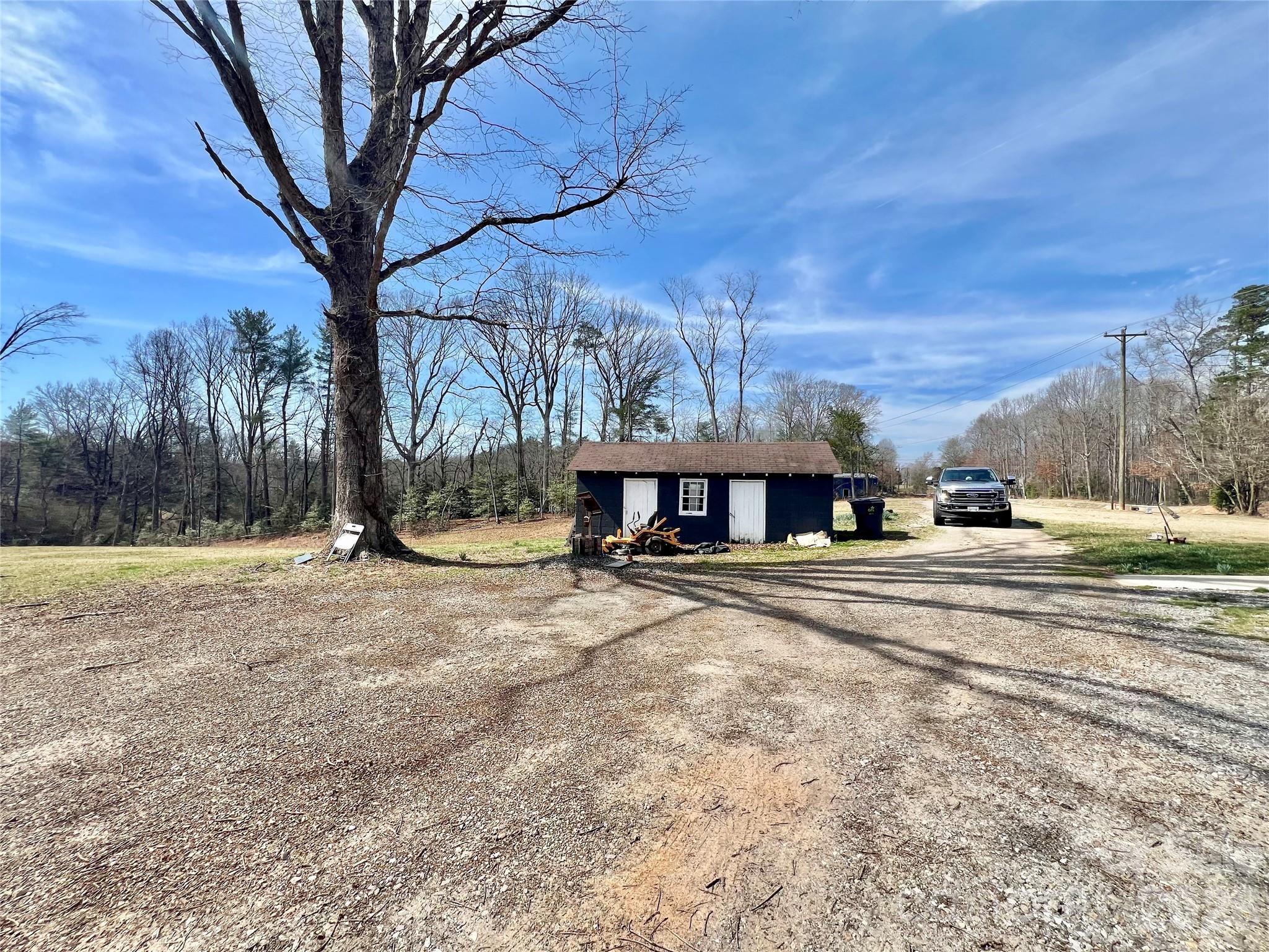 5528 Elkin Highway — North Wilkesboro