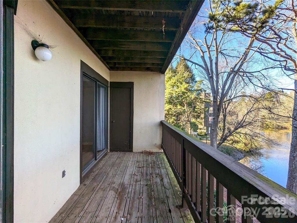 8137 Cedar Glen Drive — Charlotte