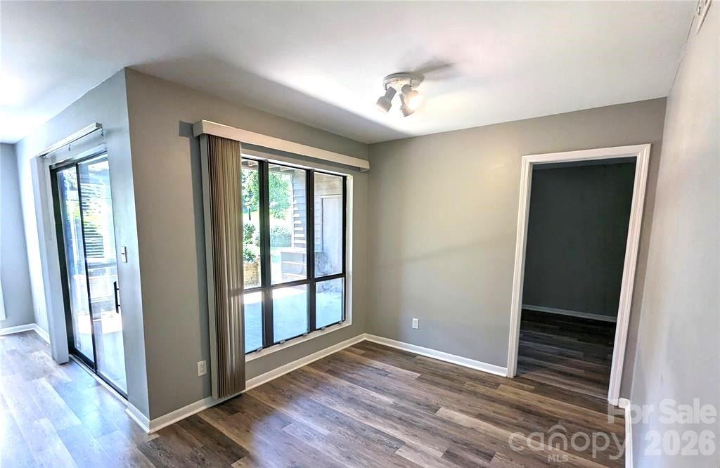 8021 Cedar Glen Drive — Charlotte