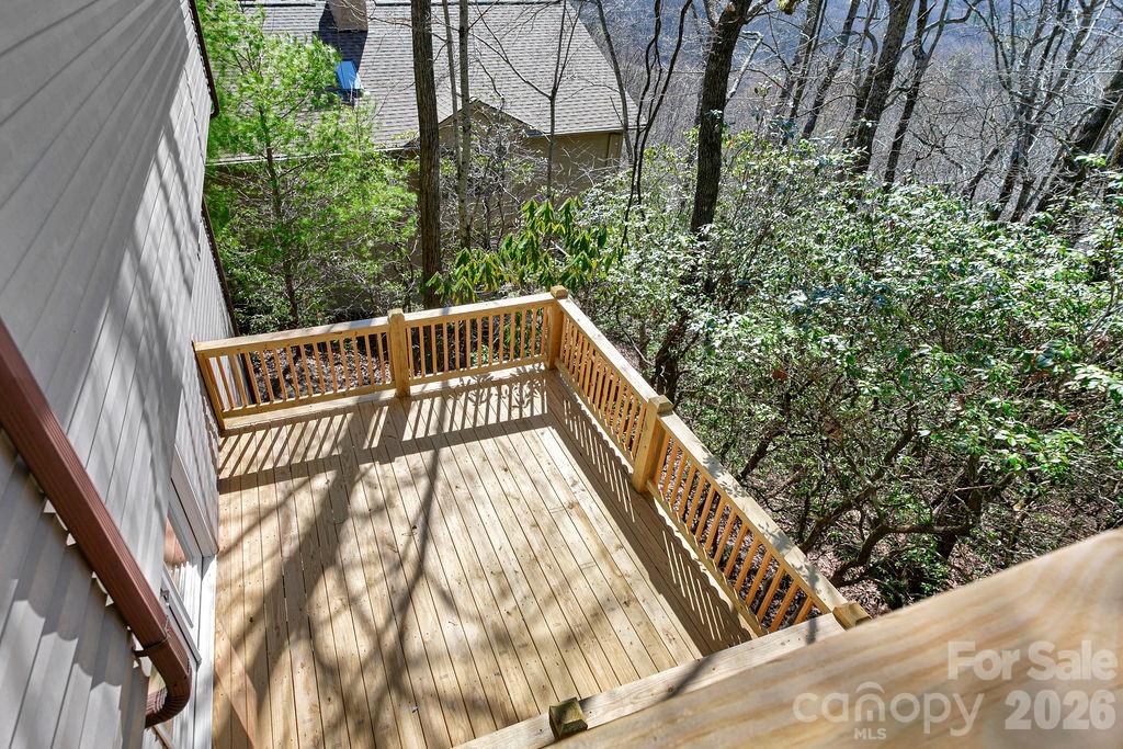 416 Kanasgowa Drive — Brevard