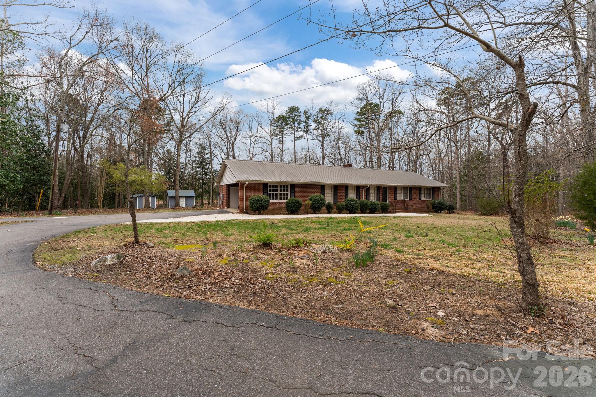 217 Lambert Road — Biscoe