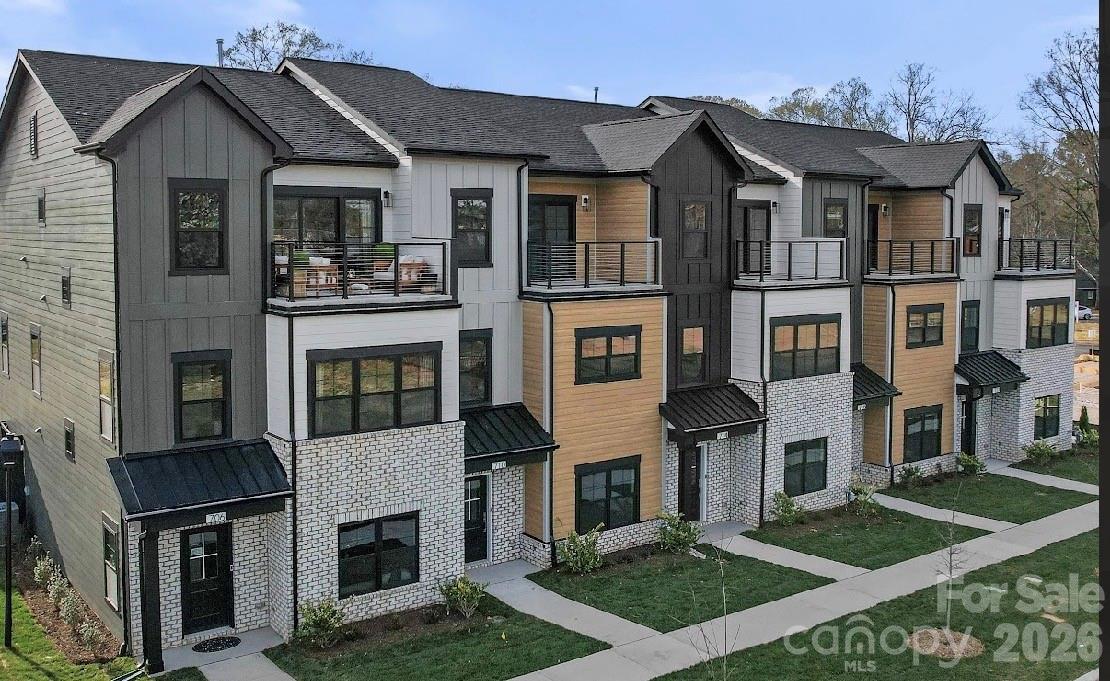 520 Mystic Park Alley #4 — Huntersville
