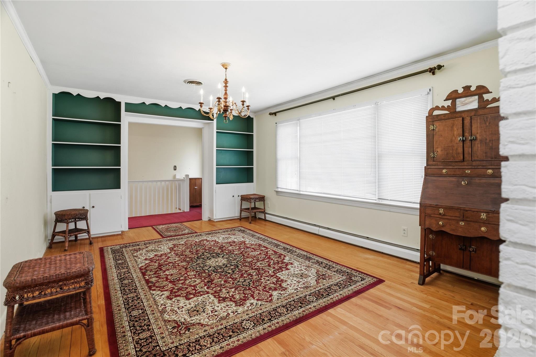 401 E End Avenue — Statesville