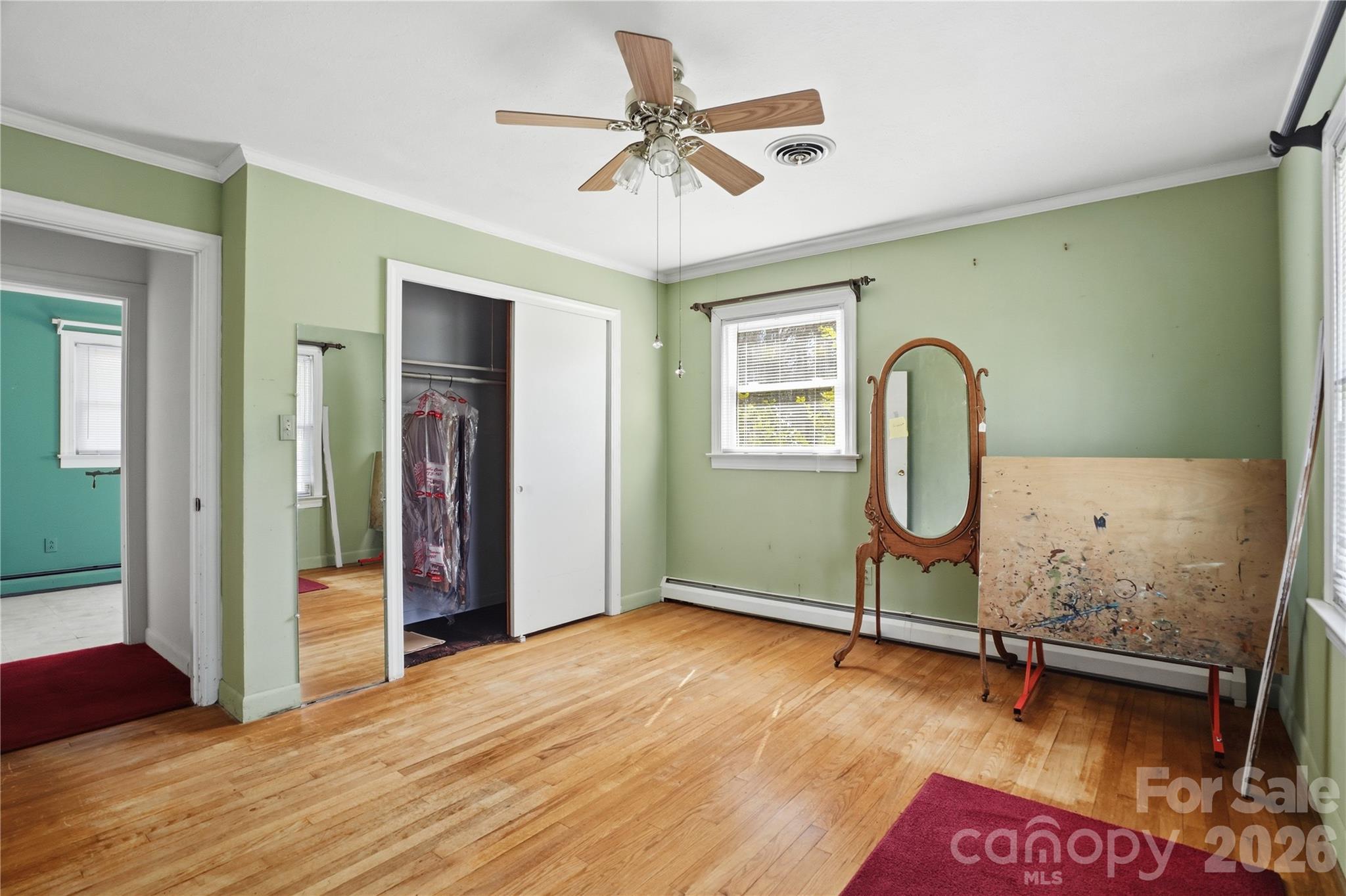 401 E End Avenue — Statesville