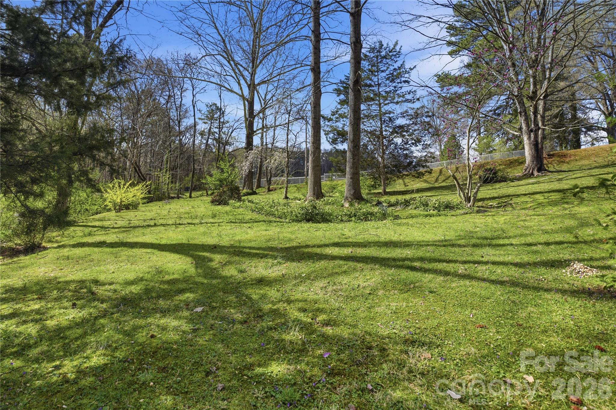 401 E End Avenue — Statesville