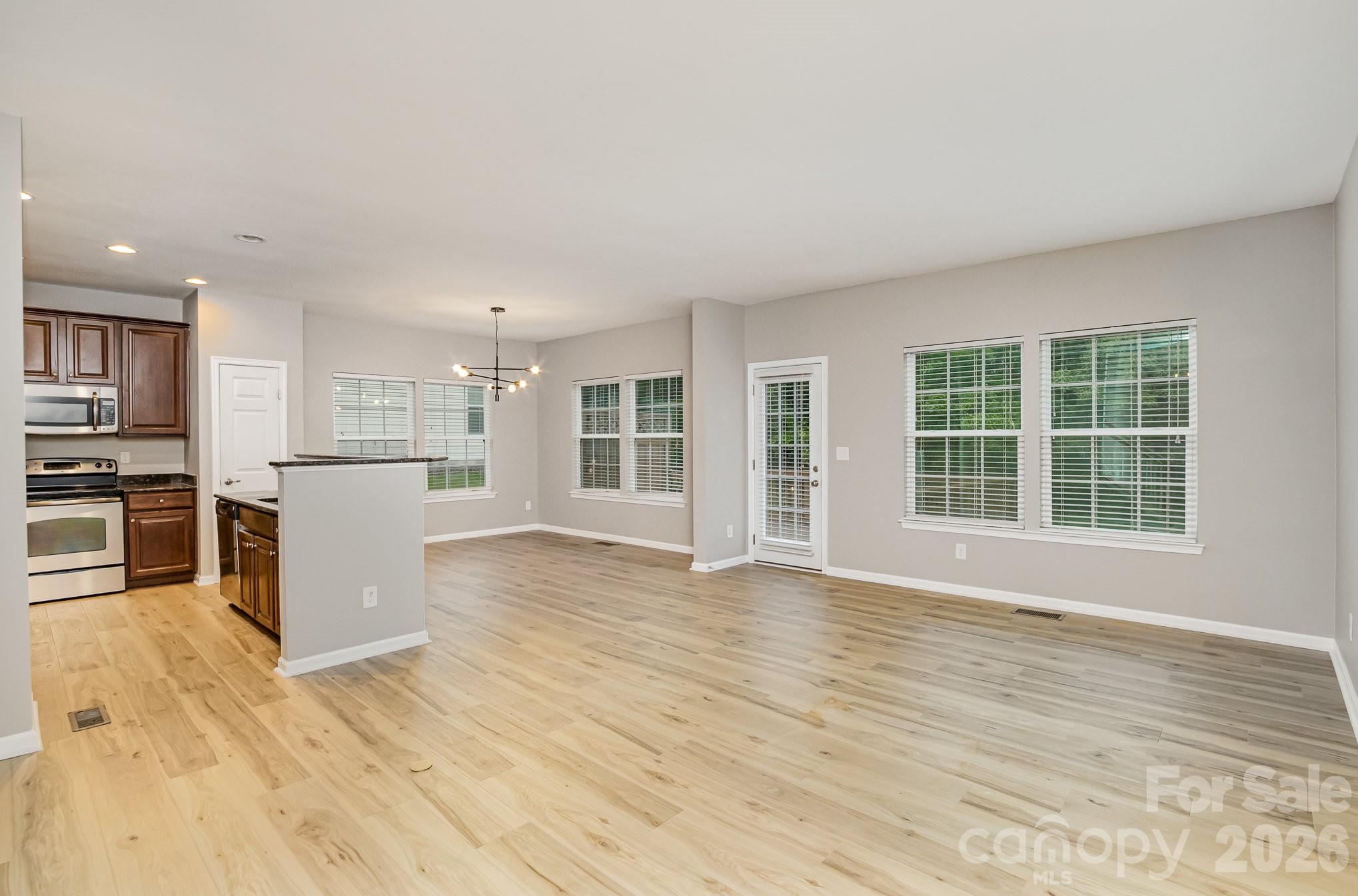 121 Inlet Point Drive — Tega Cay
